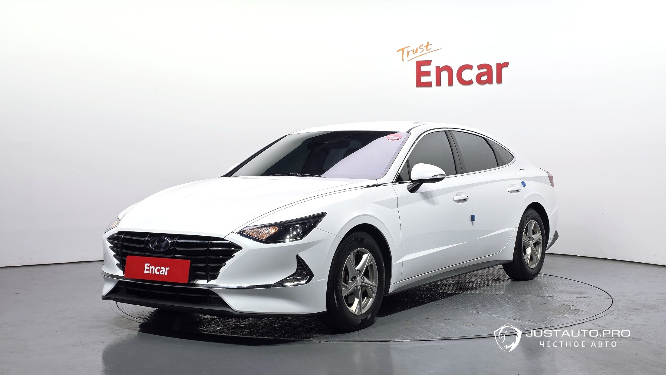 Автомобиль Hyundai Sonata