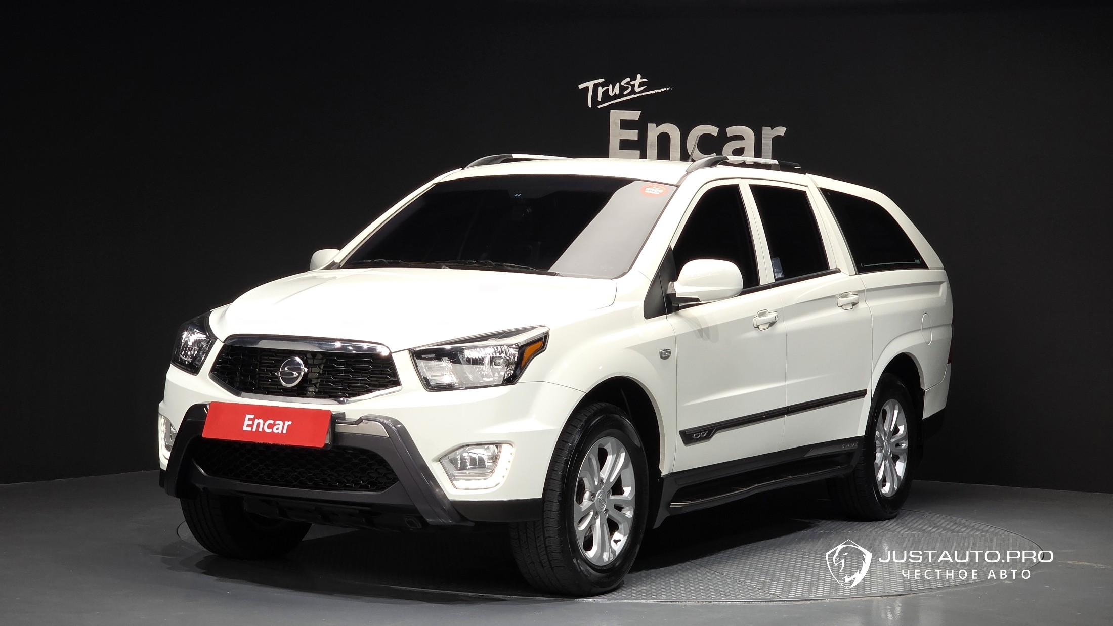 Автомобиль KG_Mobility_Ssangyong KORANDO