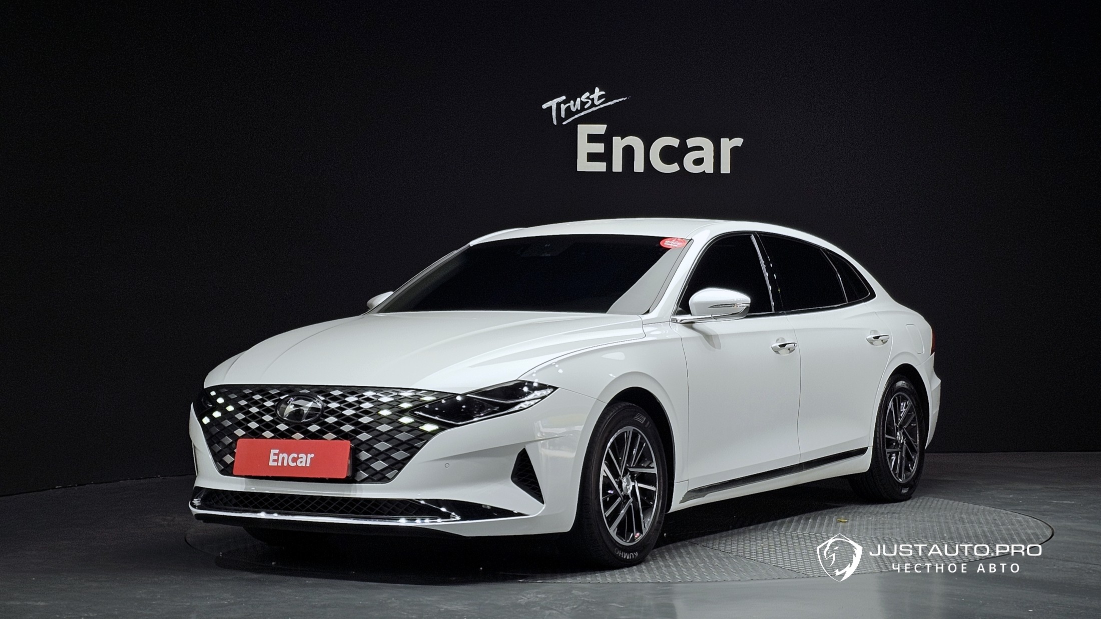 Автомобиль Hyundai Grandeur