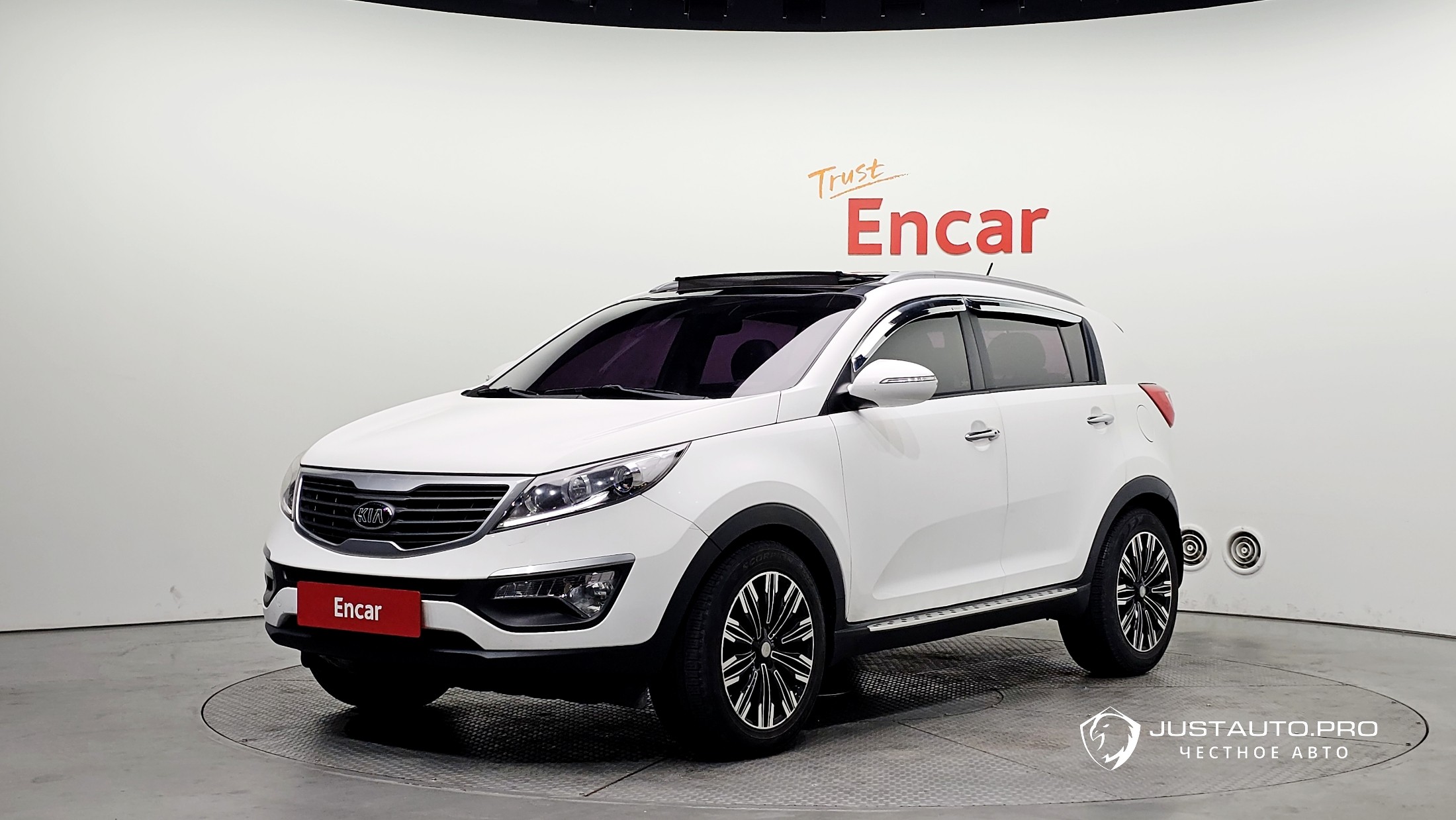 Автомобиль Kia Sportage
