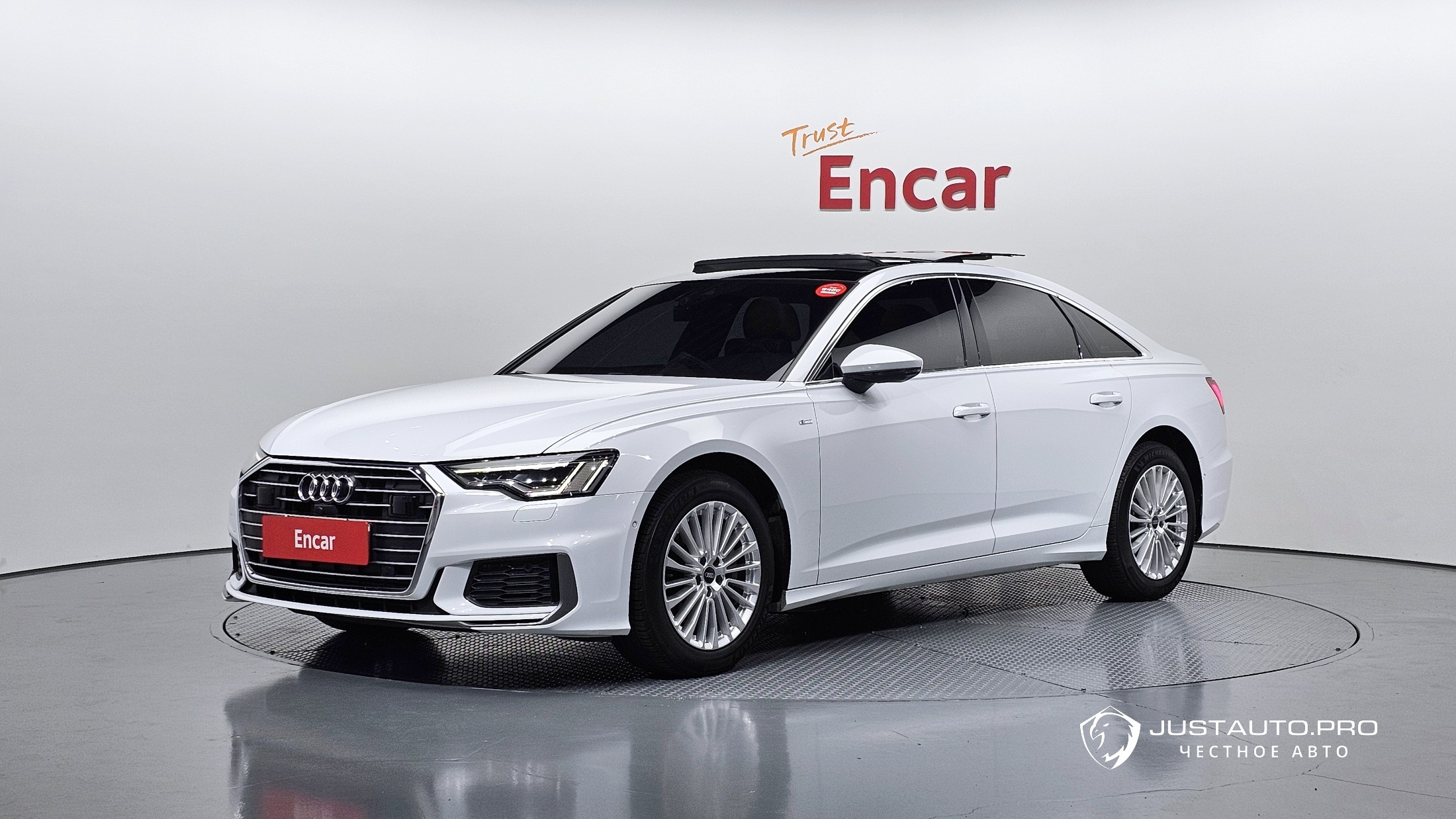 Автомобиль Audi A6