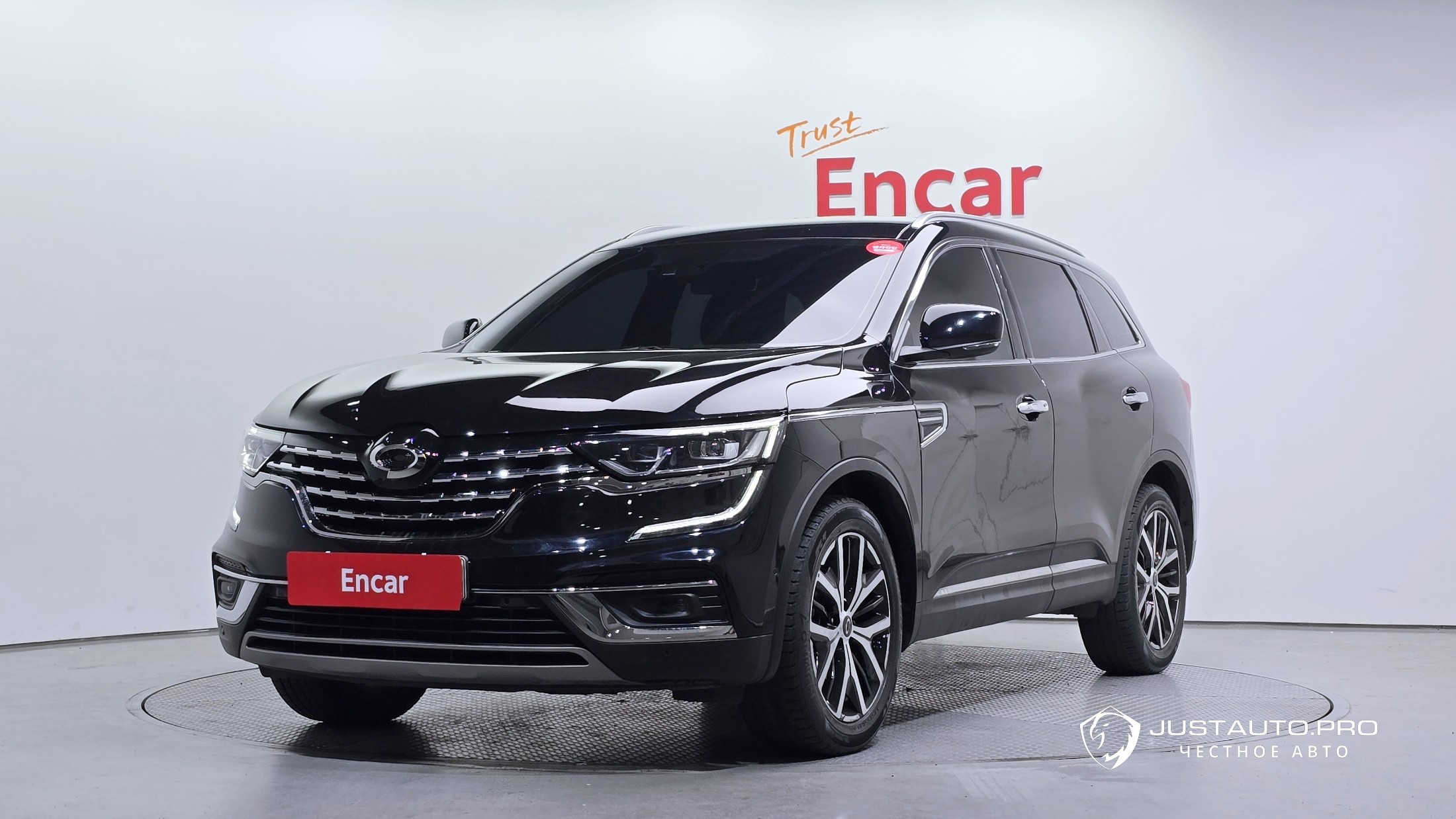 Автомобиль Renault-KoreaSamsung QM6