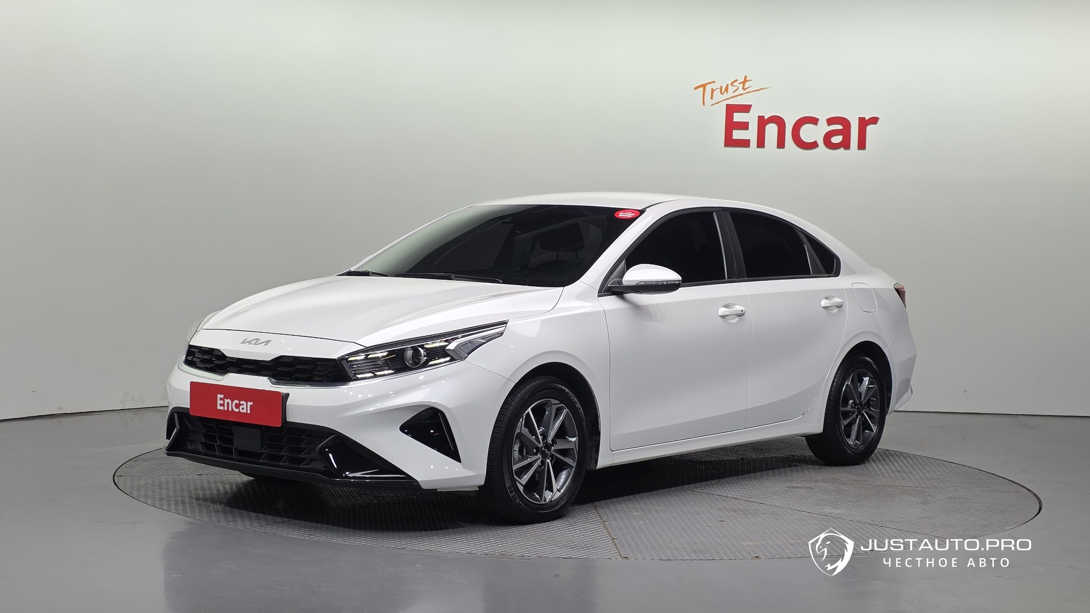 Автомобиль Kia K3
