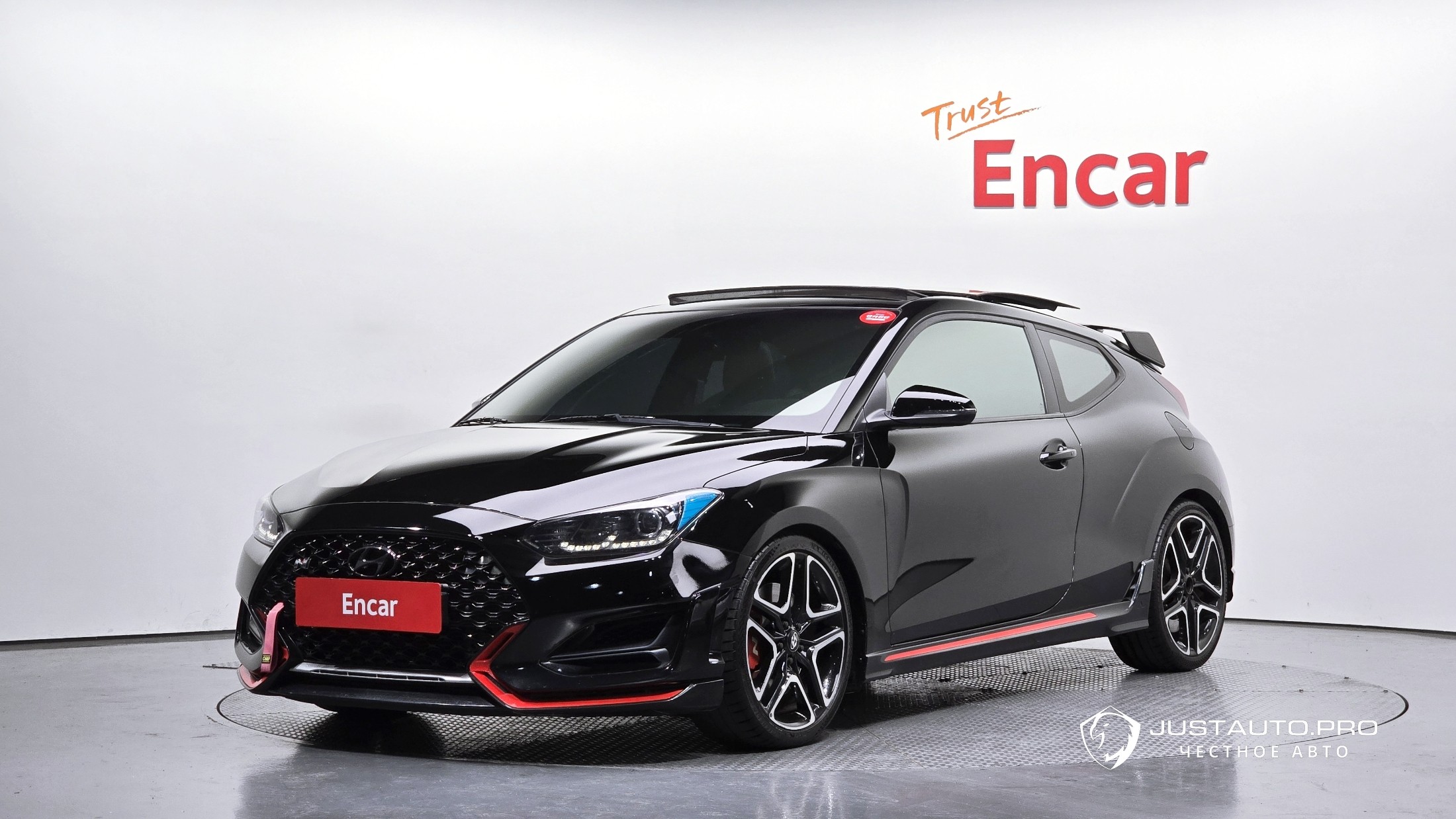 Автомобиль Hyundai Veloster