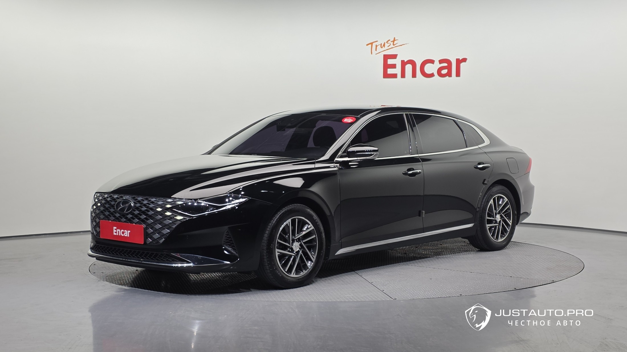 Автомобиль Hyundai Grandeur