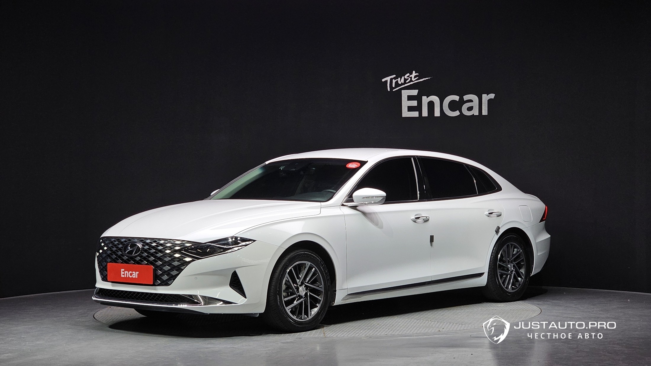 Автомобиль Hyundai Grandeur