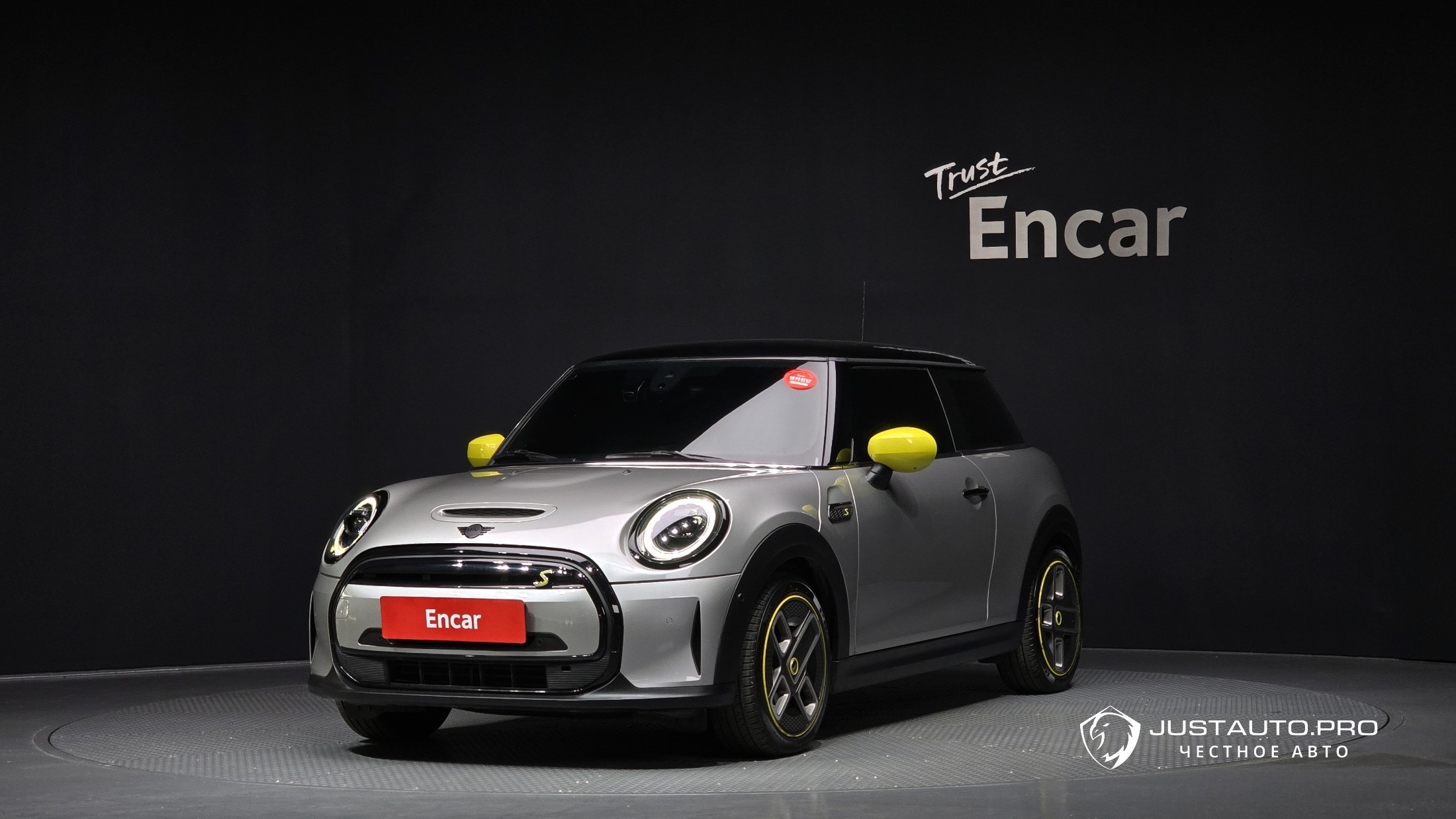 Автомобиль Mini Cooper