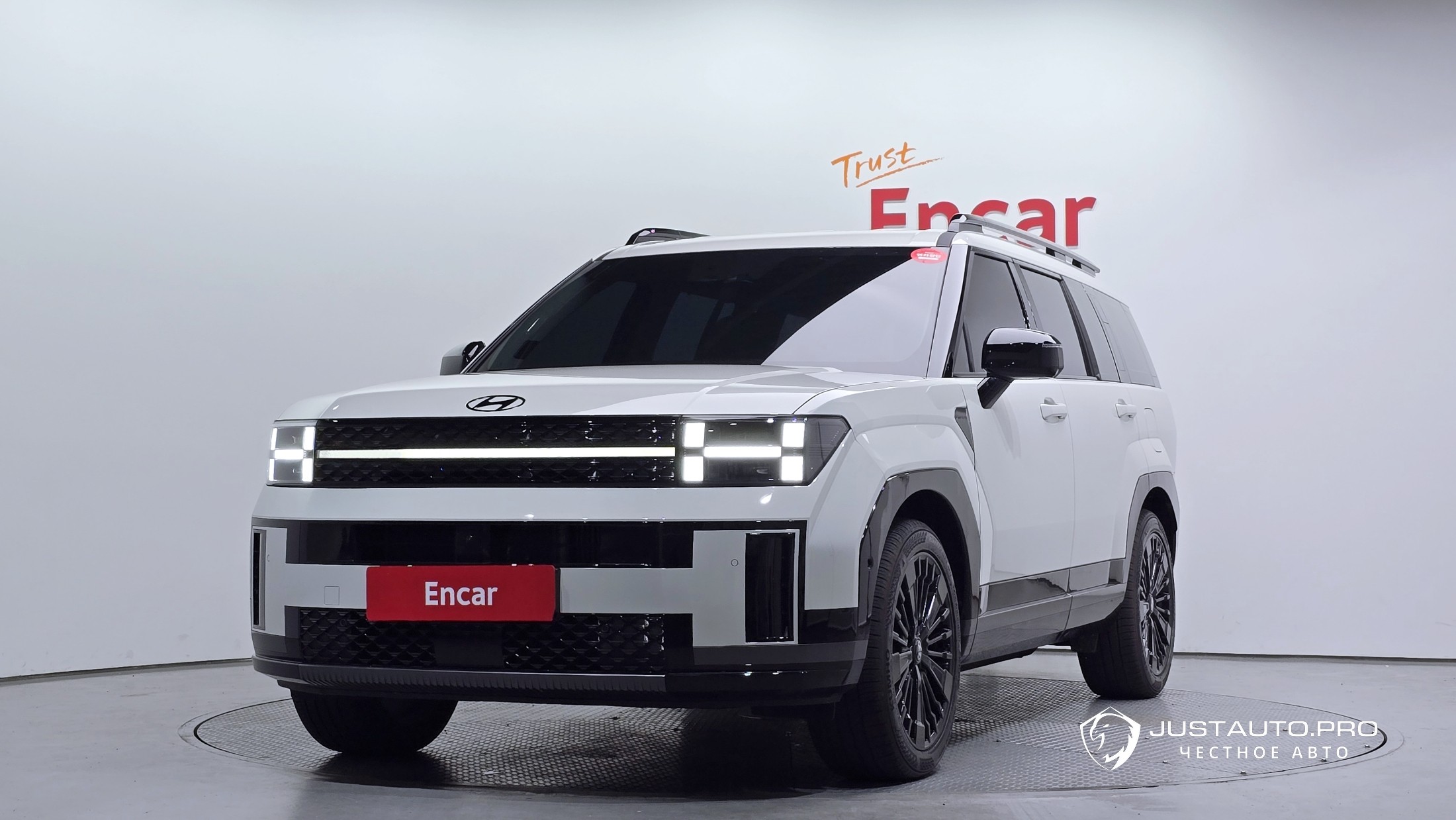 Автомобиль Hyundai Santafe