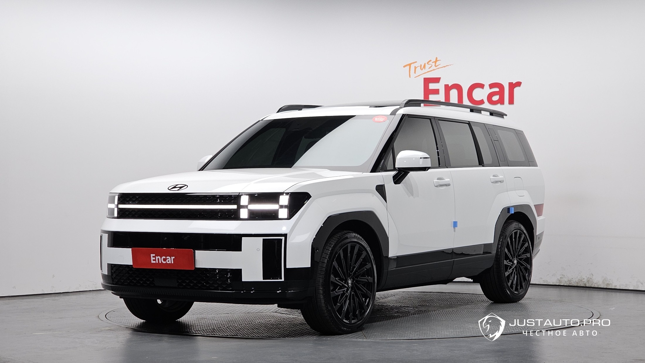 Автомобиль Hyundai Santafe