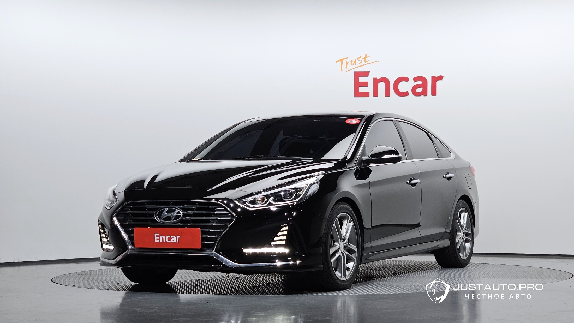 Автомобиль Hyundai Sonata