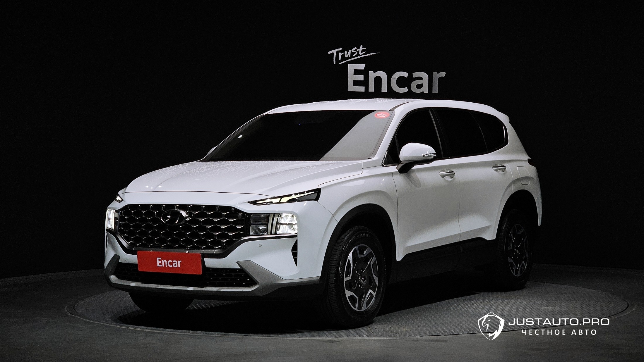 Автомобиль Hyundai Santafe