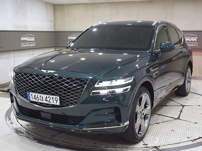 Автомобиль Genesis GV80