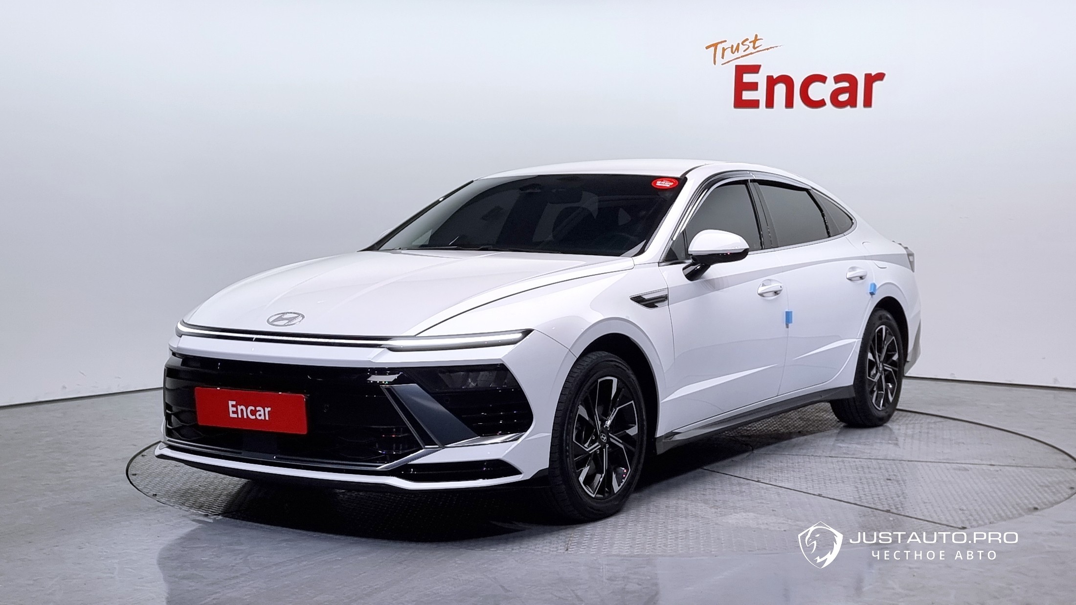 Автомобиль Hyundai Sonata