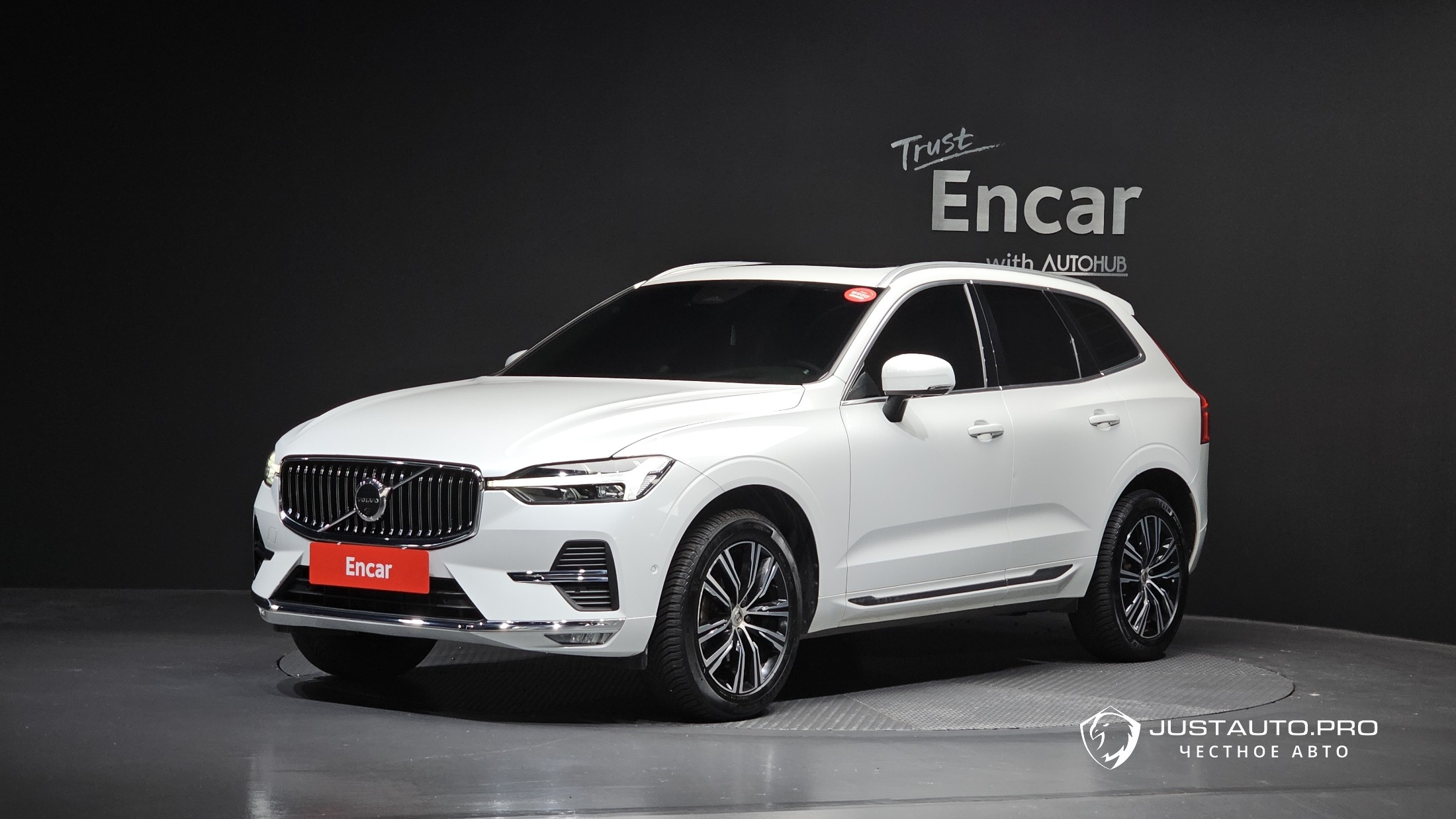 Автомобиль Volvo XC60