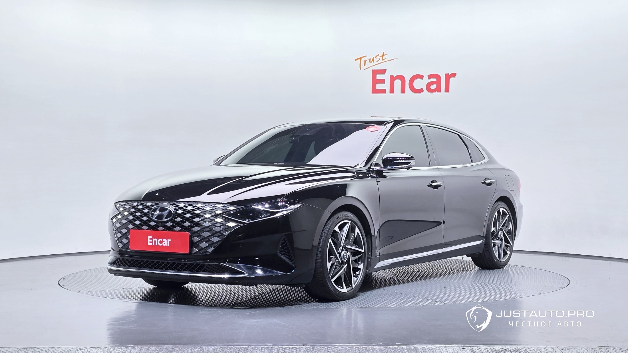 Автомобиль Hyundai Grandeur