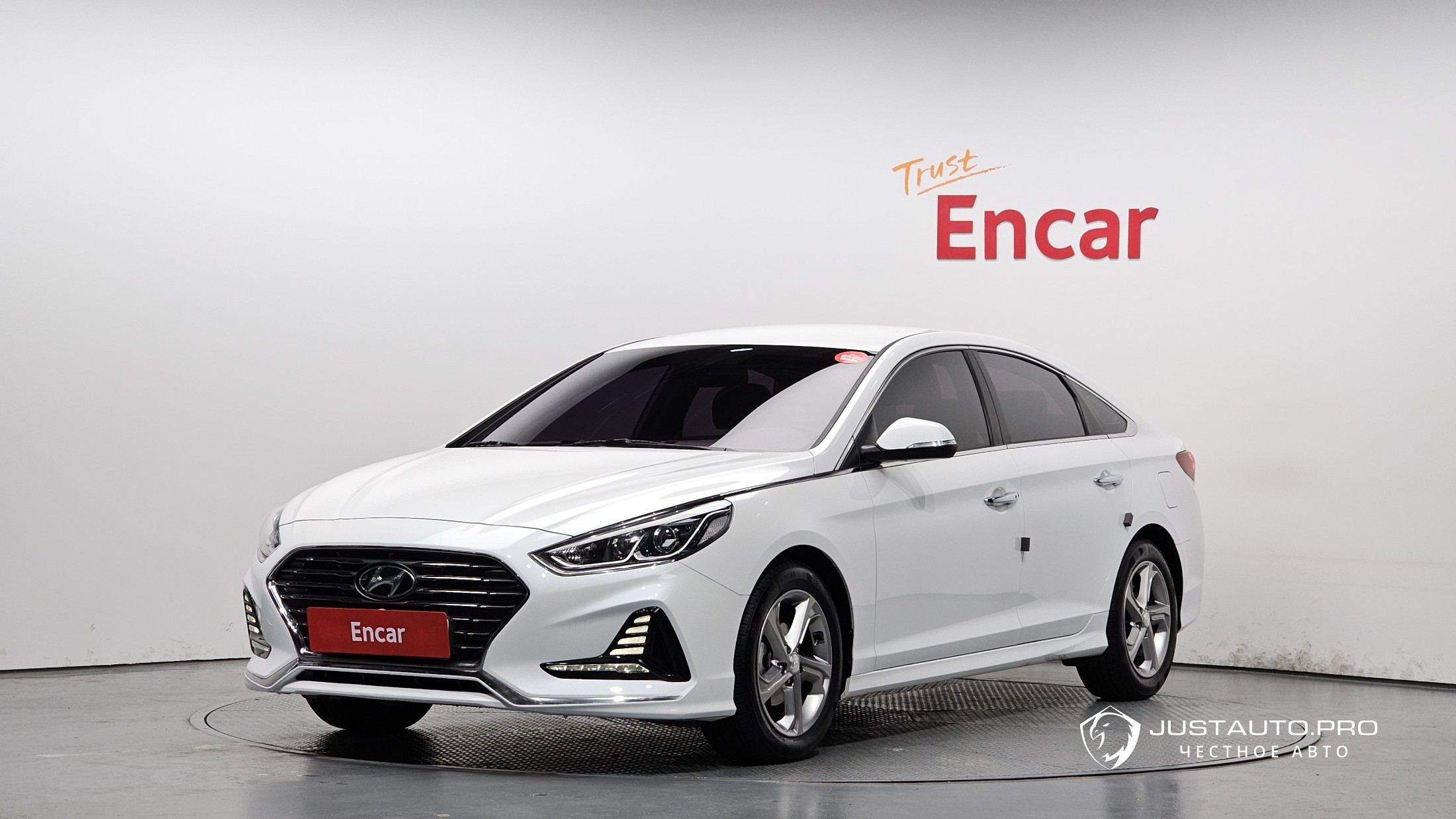 Автомобиль Hyundai Sonata