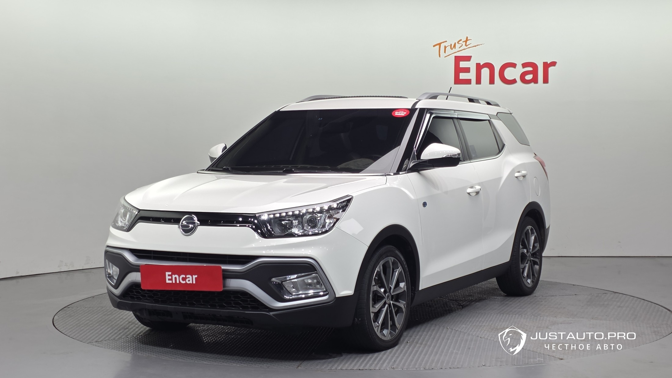Автомобиль KG_Mobility_Ssangyong TIBOLI