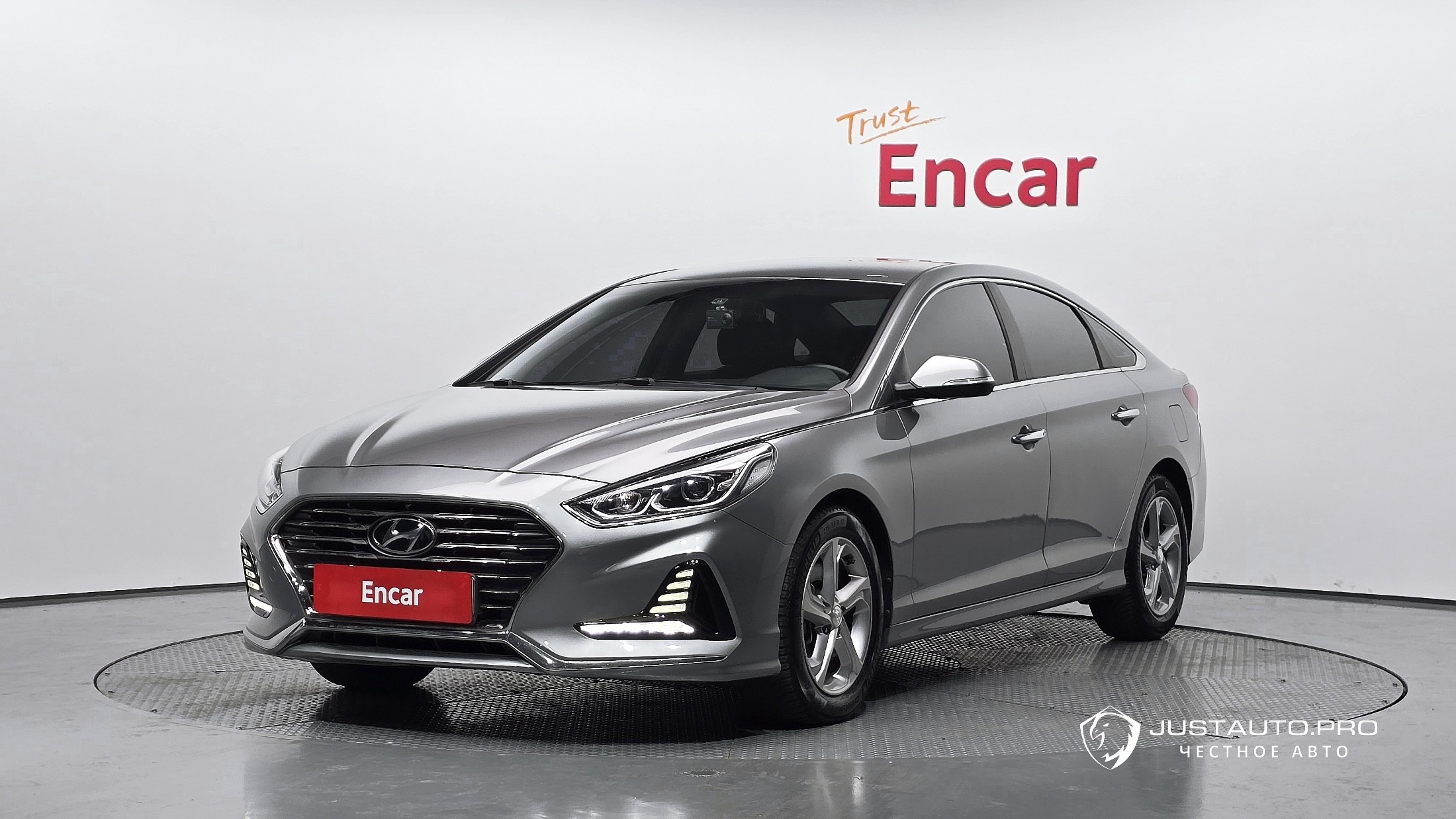 Автомобиль Hyundai Sonata
