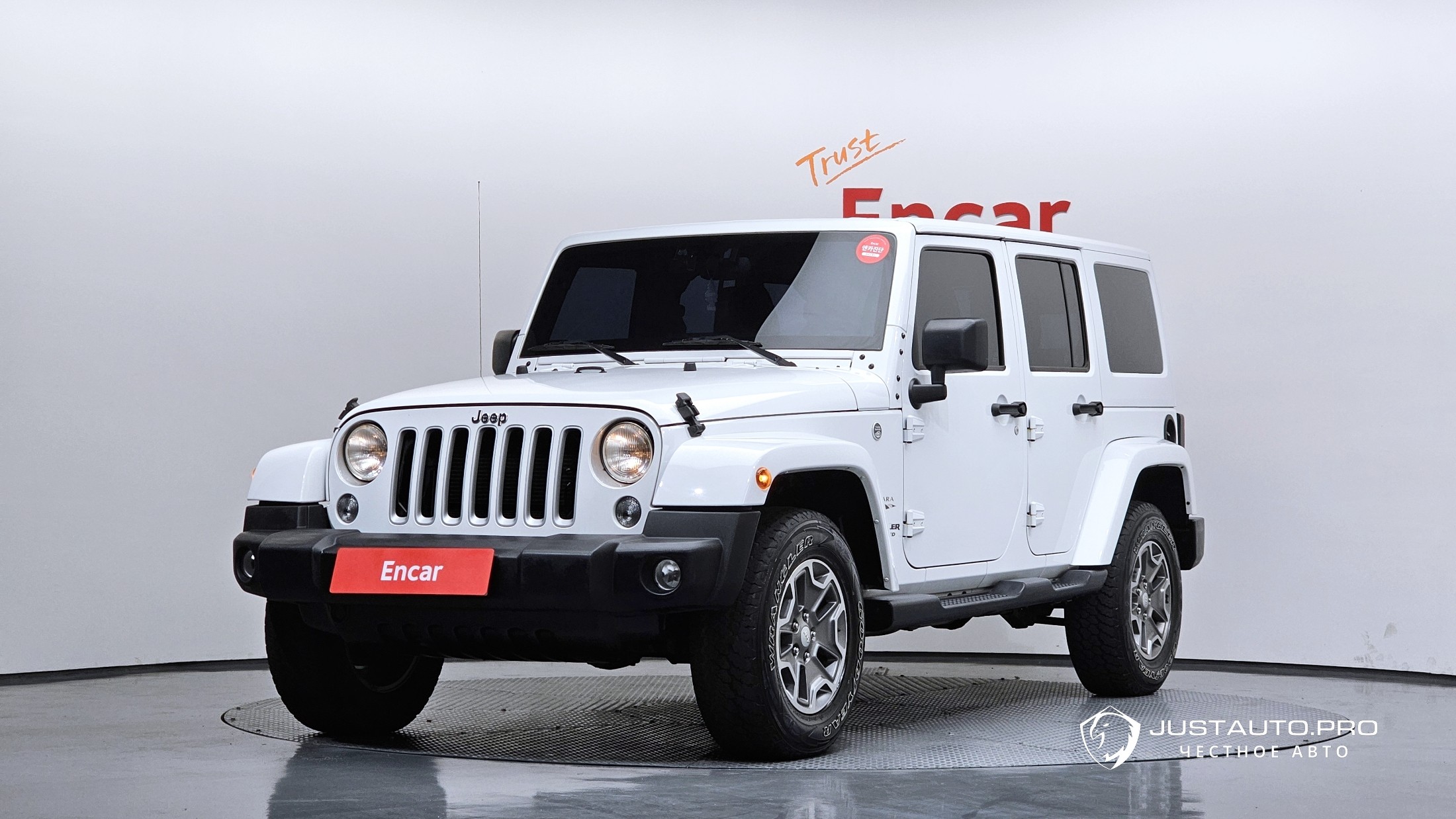 Автомобиль Jeep Wrangler