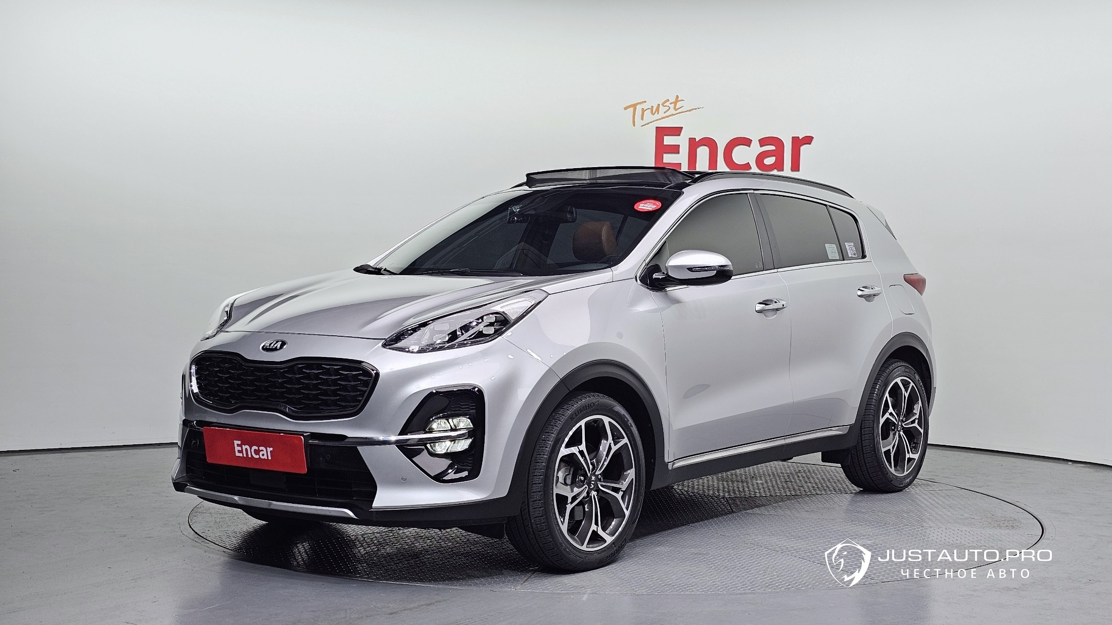 Автомобиль Kia Sportage