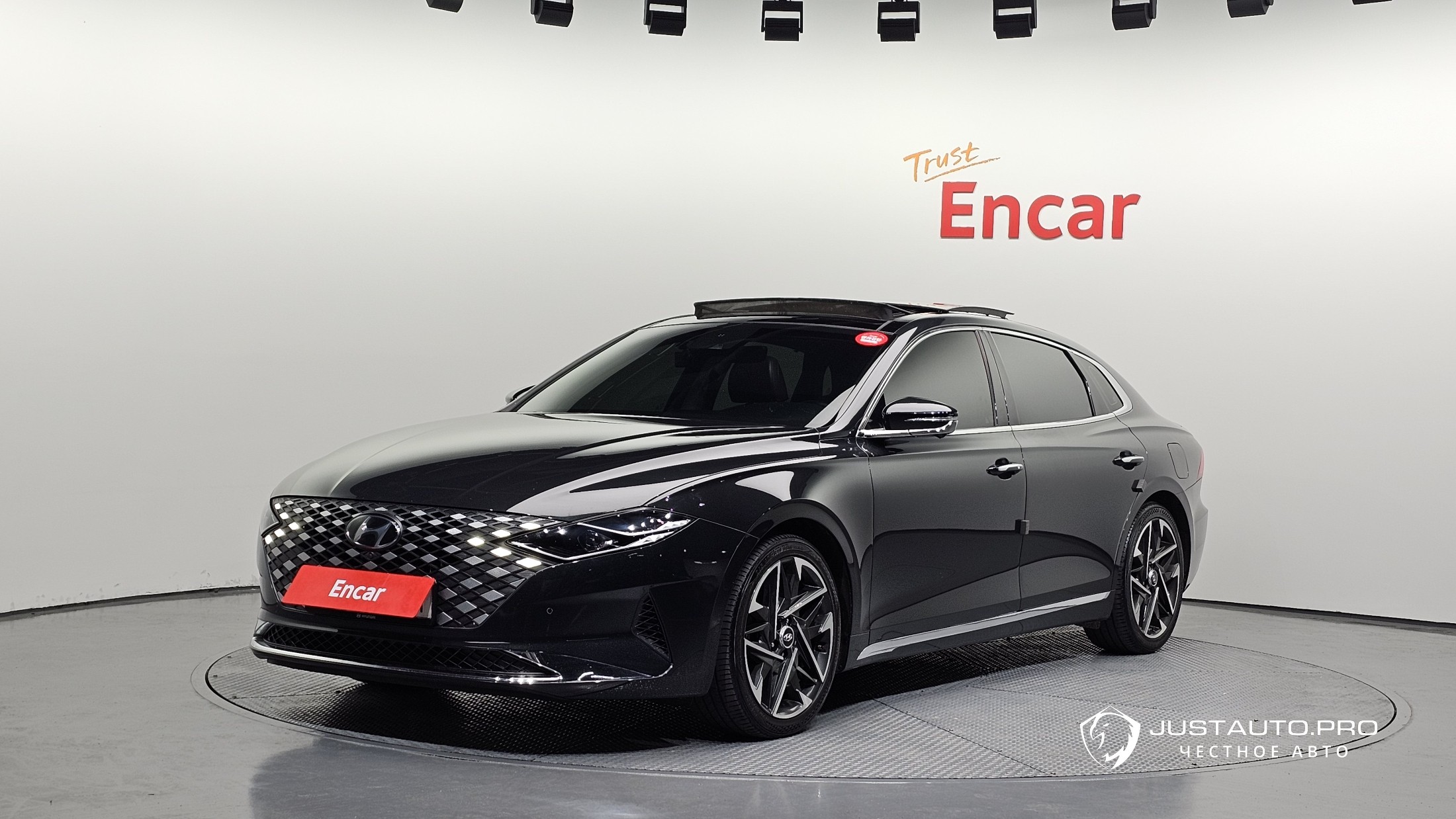 Автомобиль Hyundai Grandeur