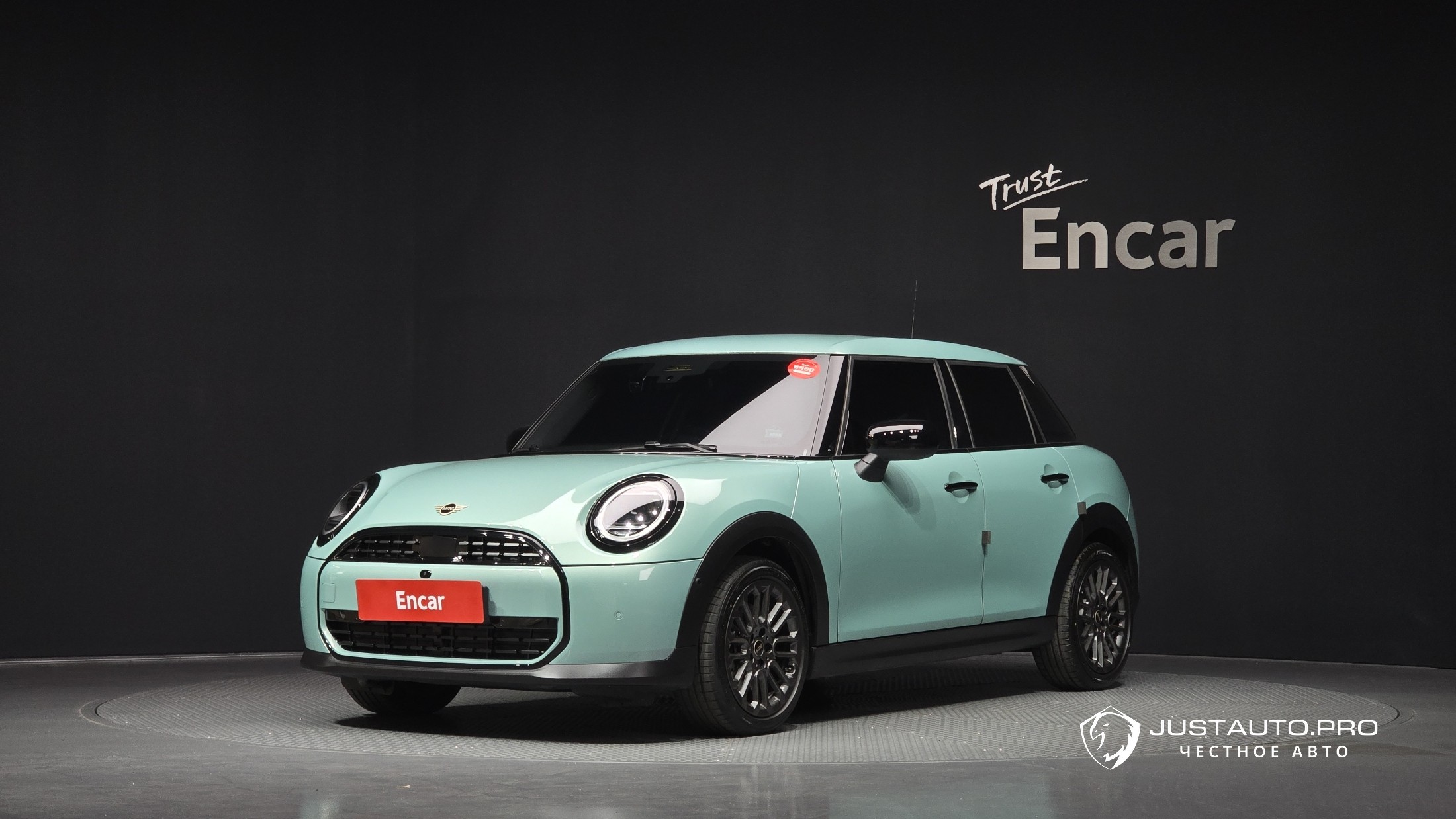 Автомобиль Mini Cooper