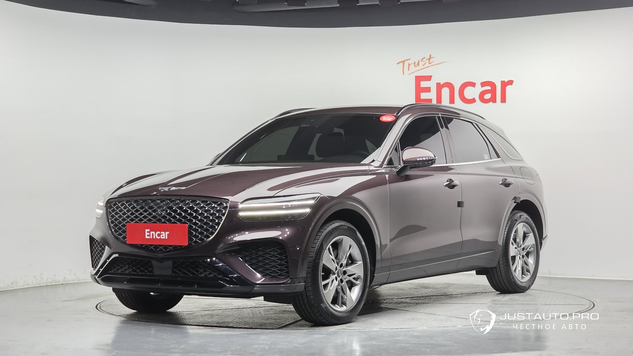 Автомобиль Genesis GV70