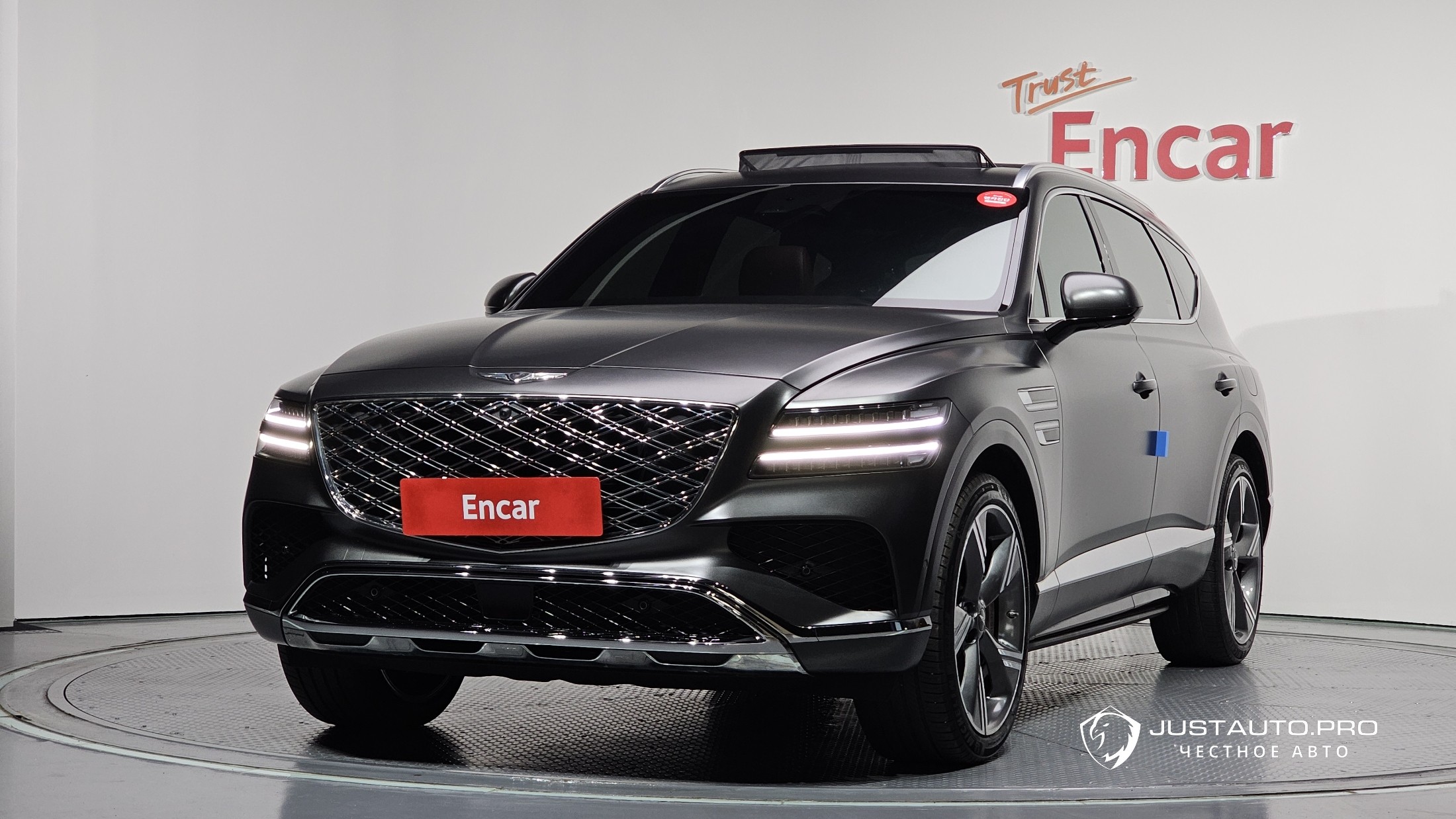 Автомобиль Genesis GV80