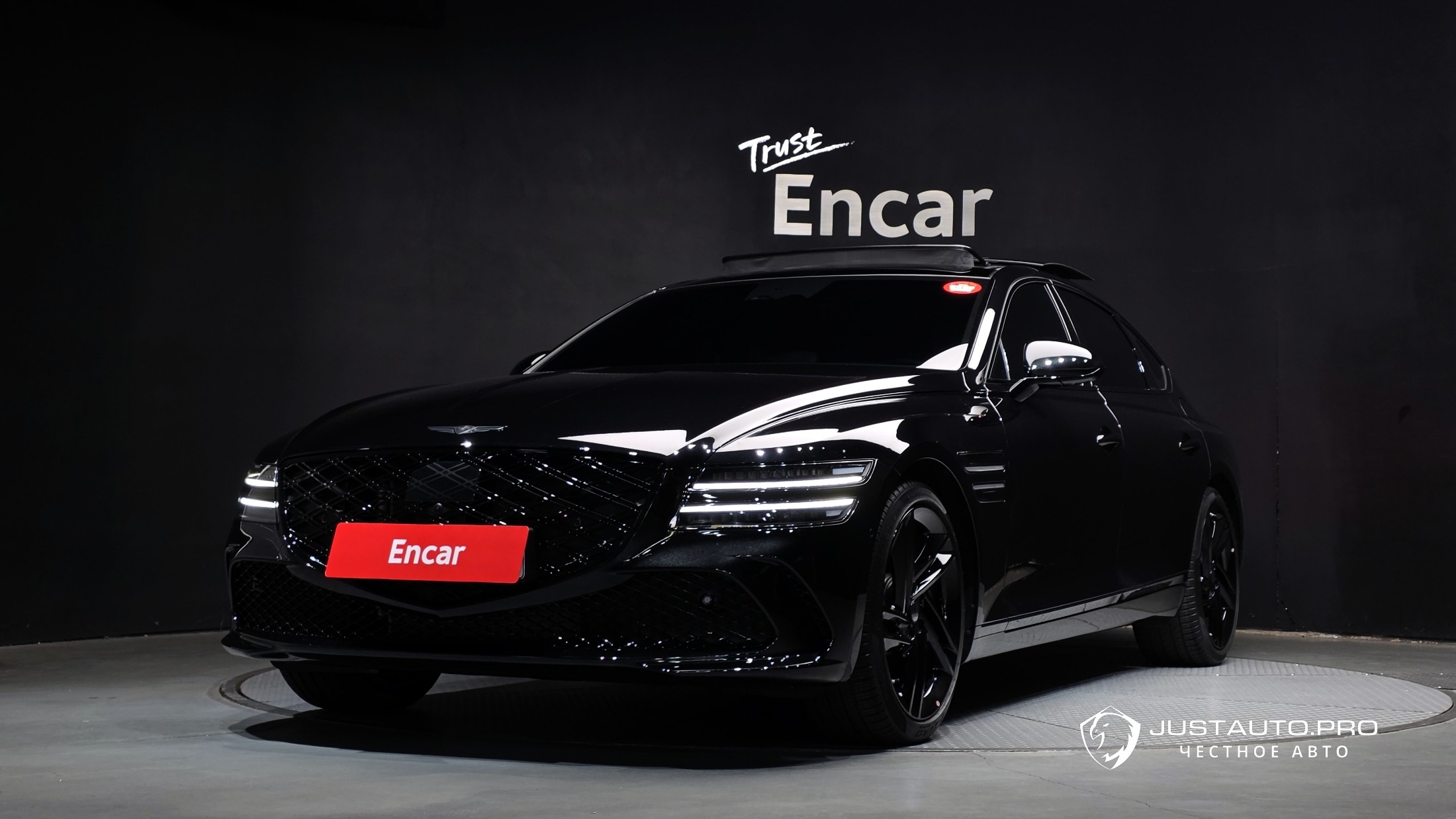 Автомобиль Genesis G80
