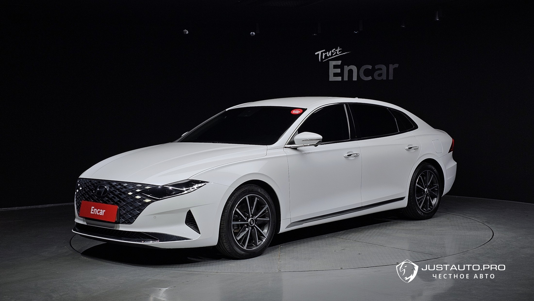 Автомобиль Hyundai Grandeur