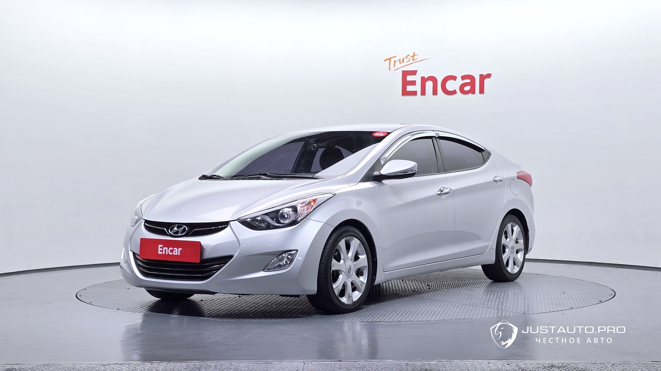 Автомобиль Hyundai AVANTE