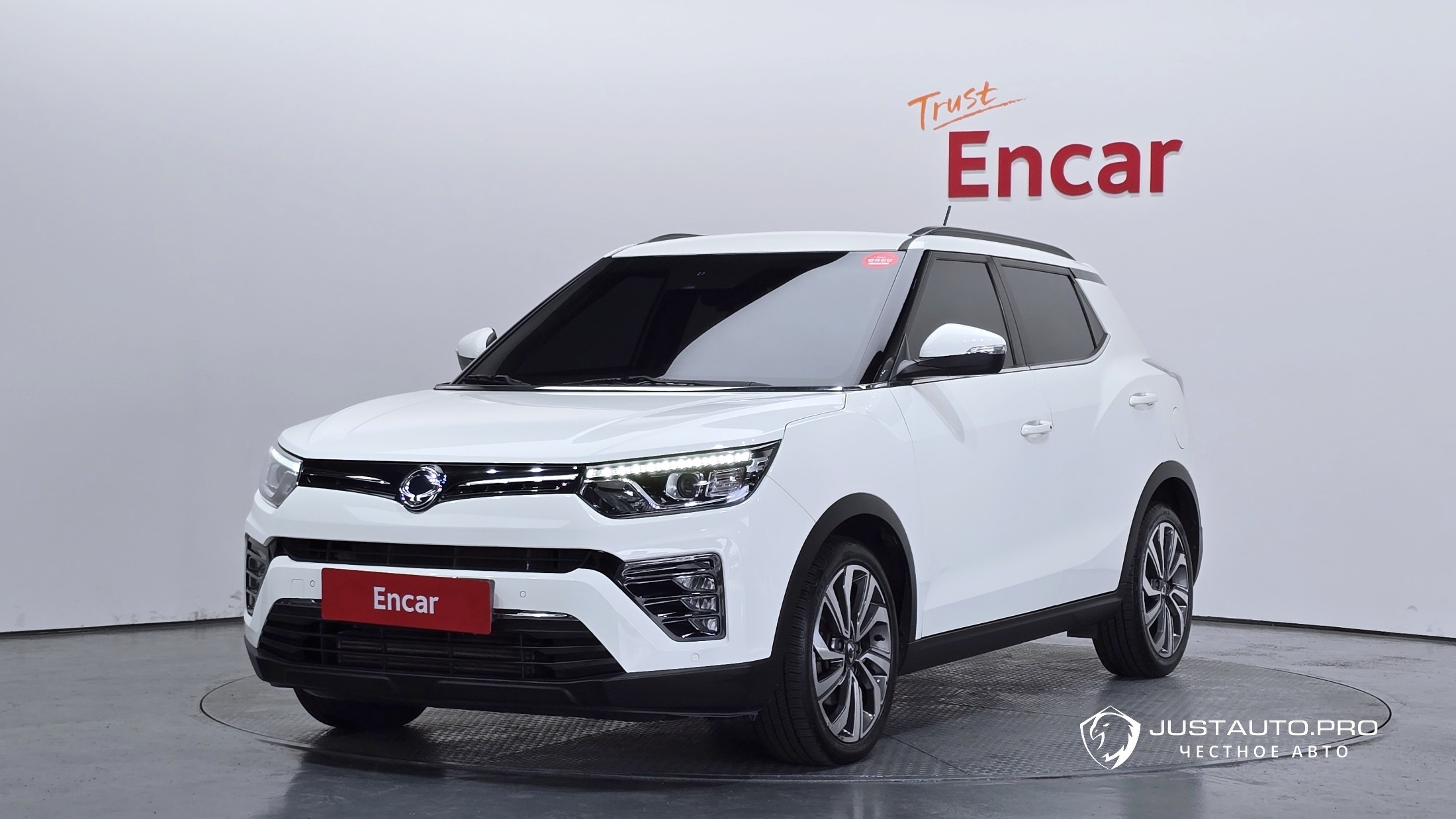 Автомобиль KG_Mobility_Ssangyong TIBOLI
