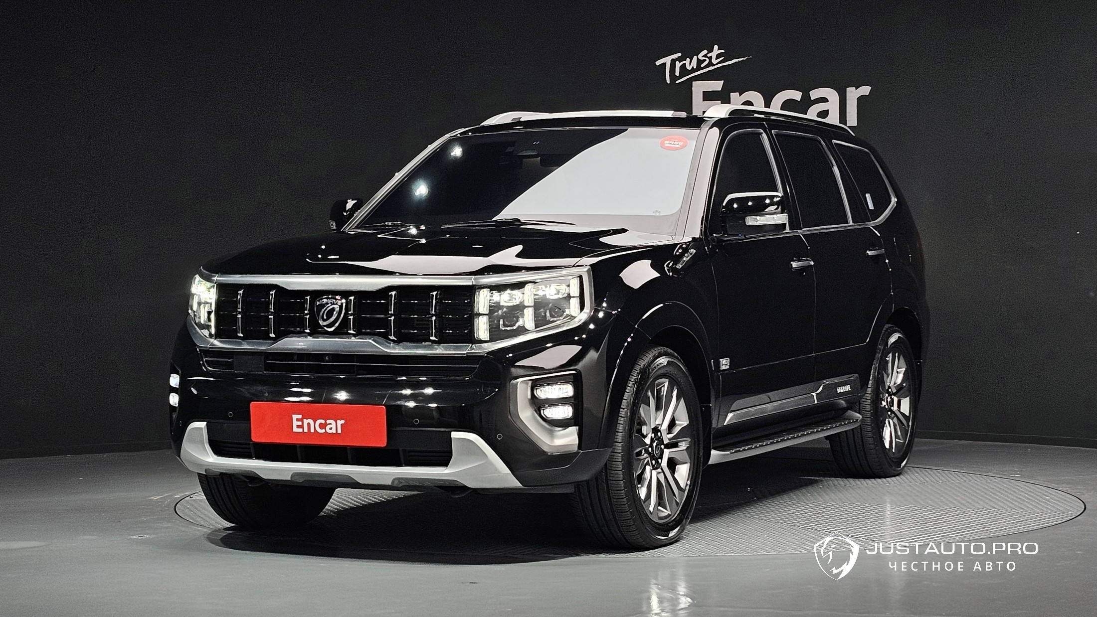 Автомобиль Kia Mohave
