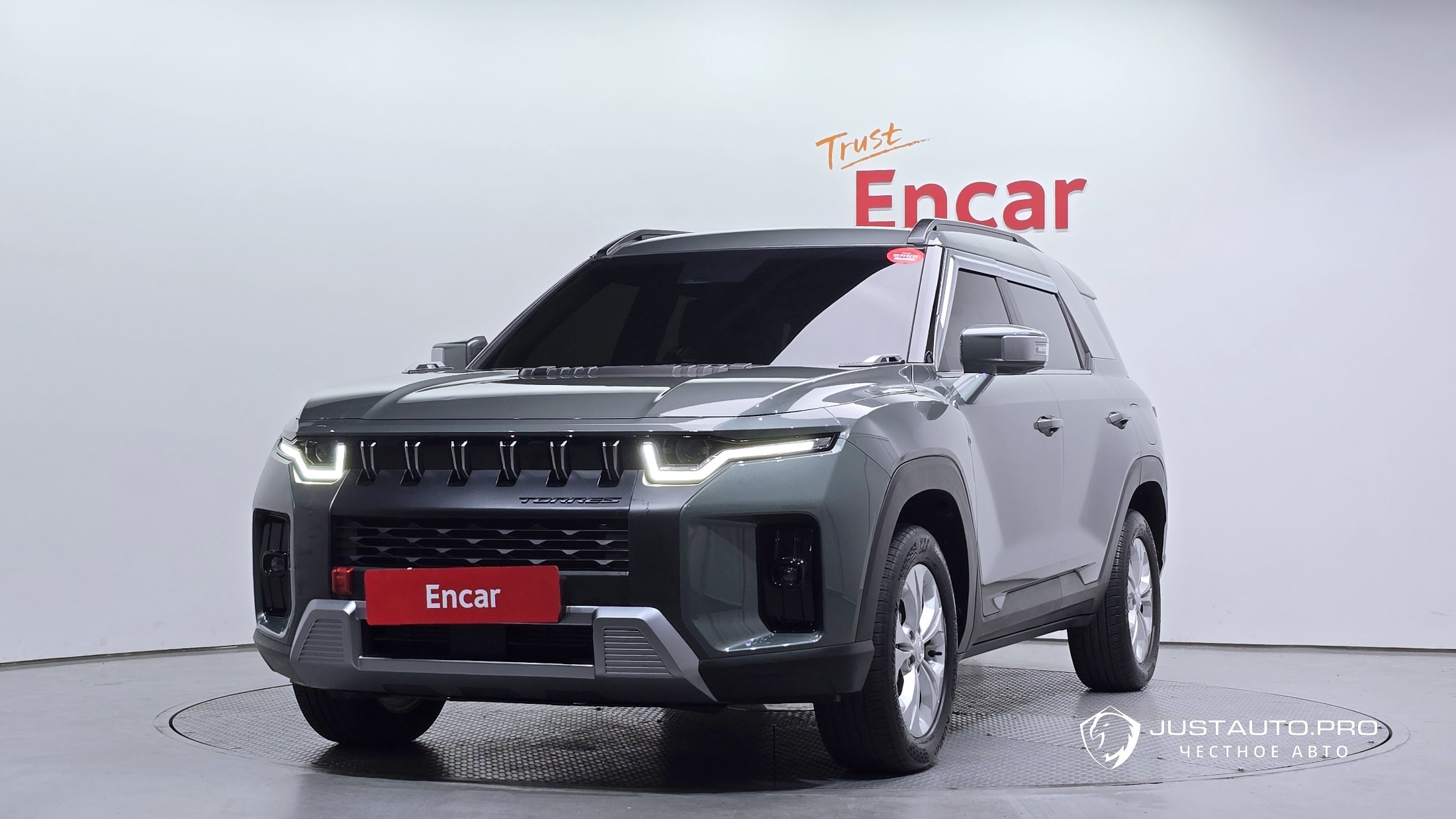 Автомобиль KG_Mobility_Ssangyong Torres