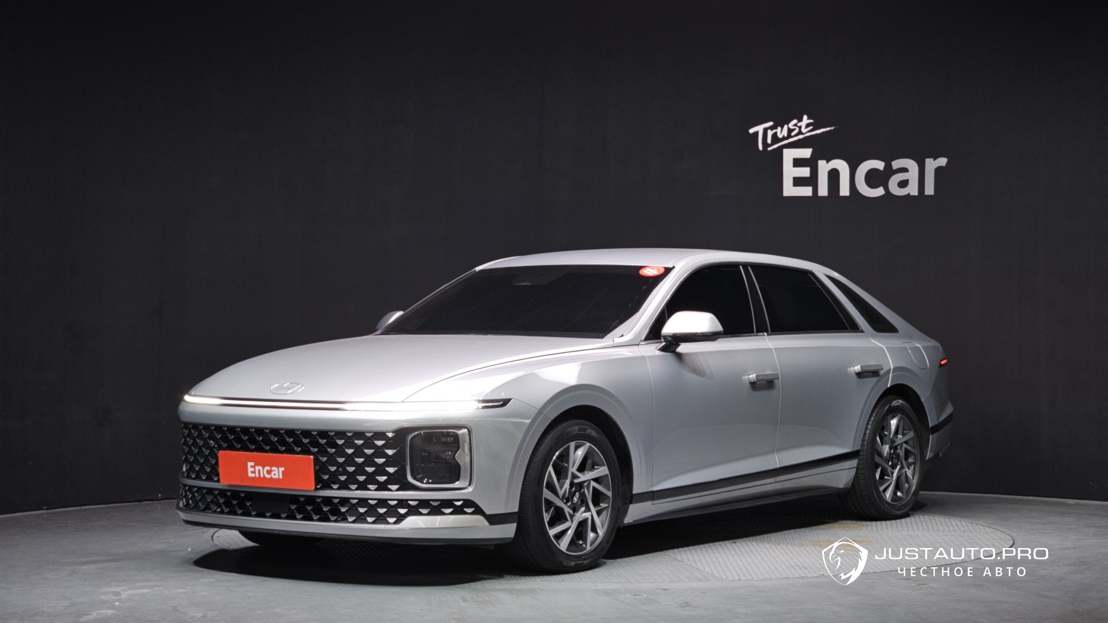 Автомобиль Hyundai Grandeur