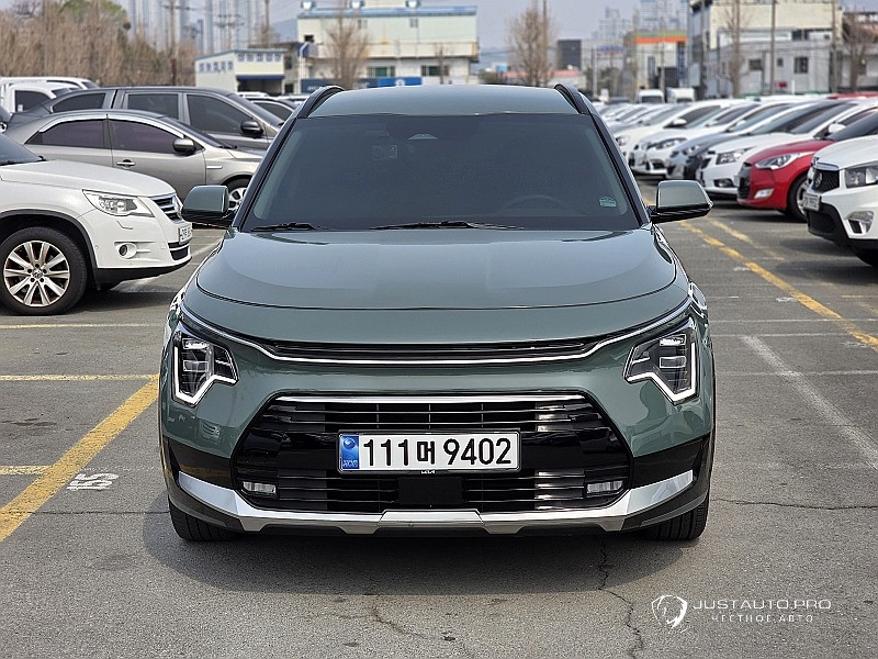 Автомобиль Kia Niro