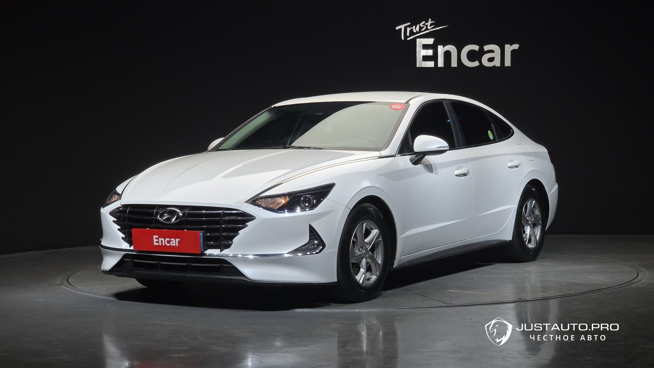 Автомобиль Hyundai Sonata