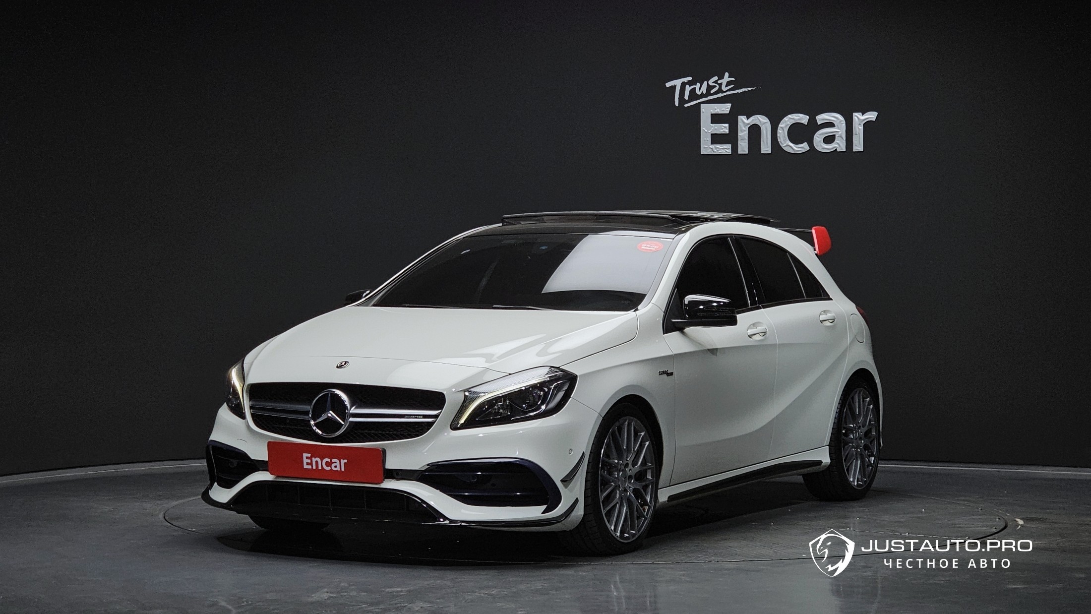 Автомобиль Mercedes-Benz A-Class