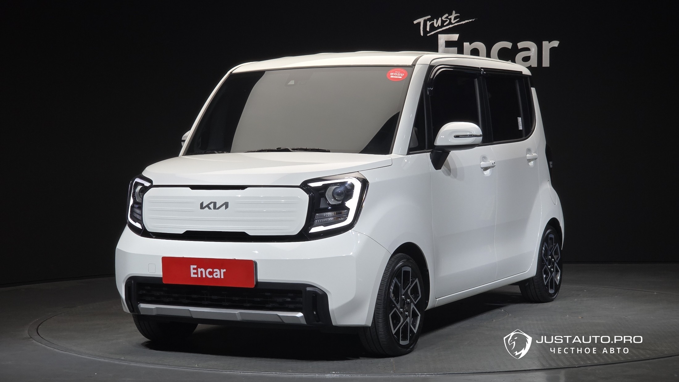 Автомобиль Kia RAY