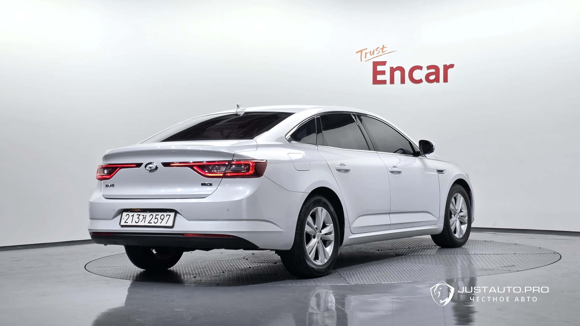 Автомобиль Renault-KoreaSamsung SM6