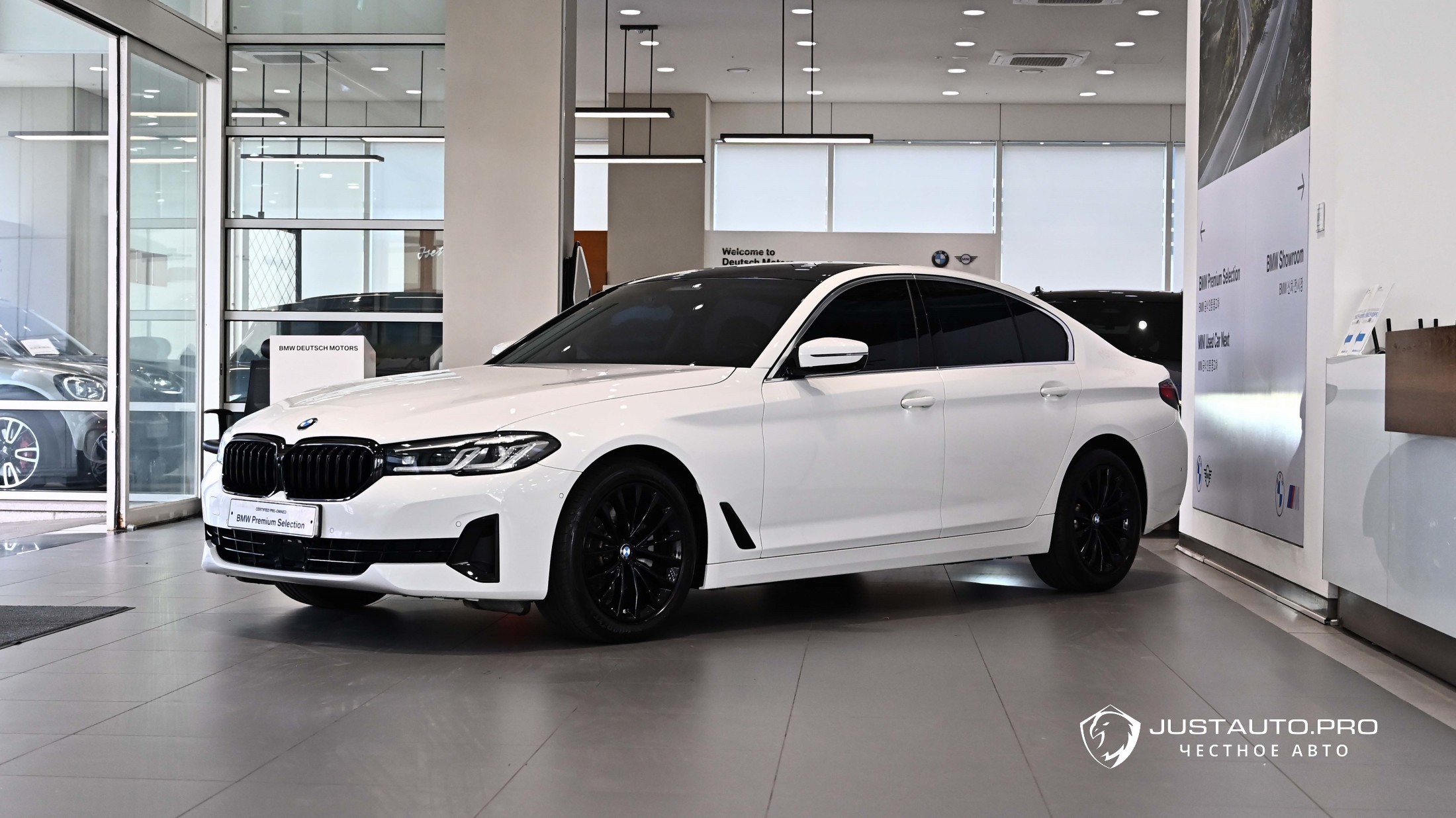 Автомобиль BMW 5-Series