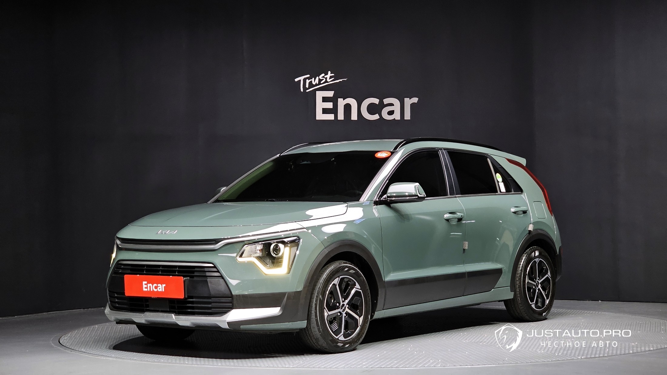 Автомобиль Kia Niro