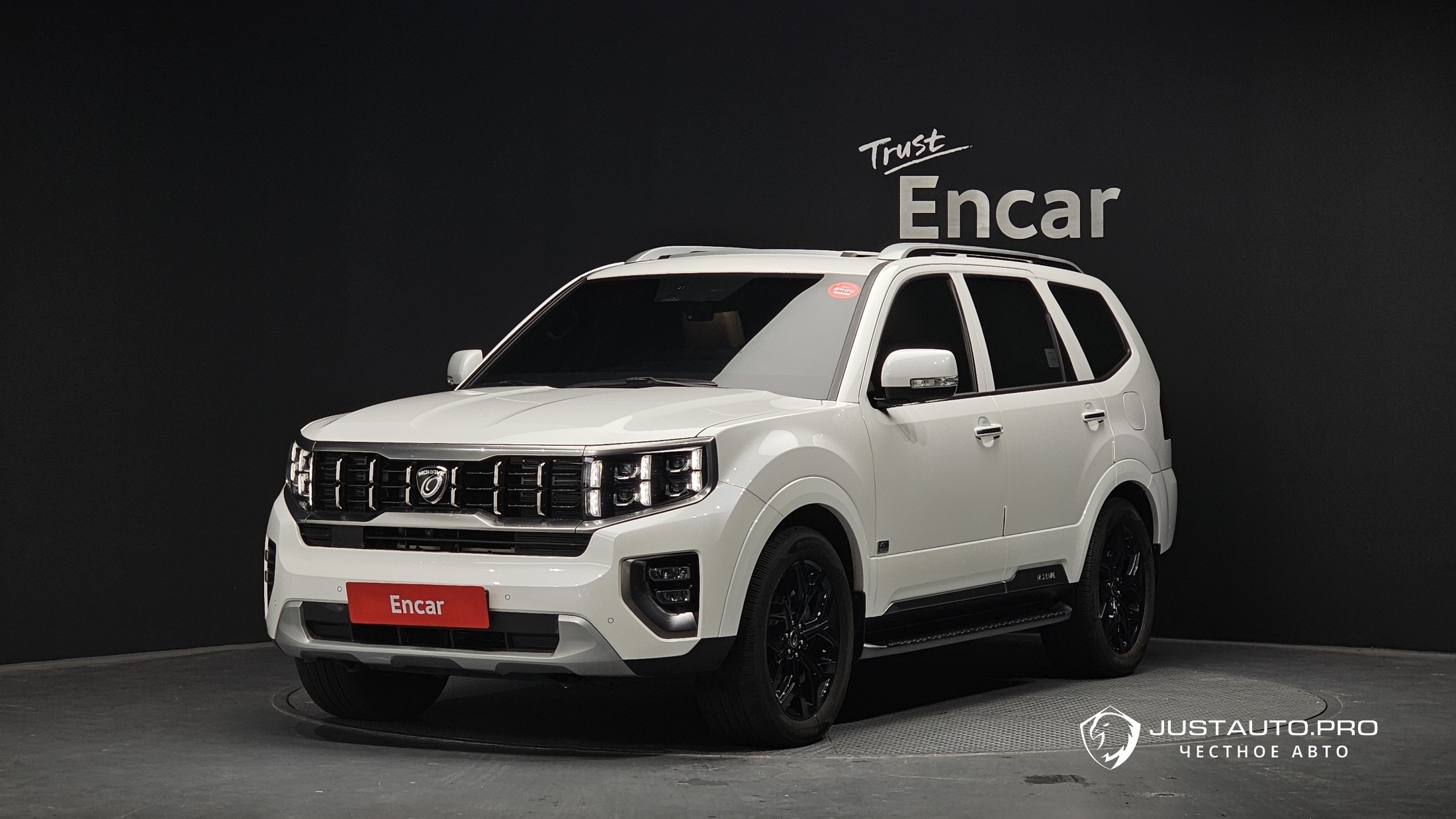 Автомобиль Kia Mohave