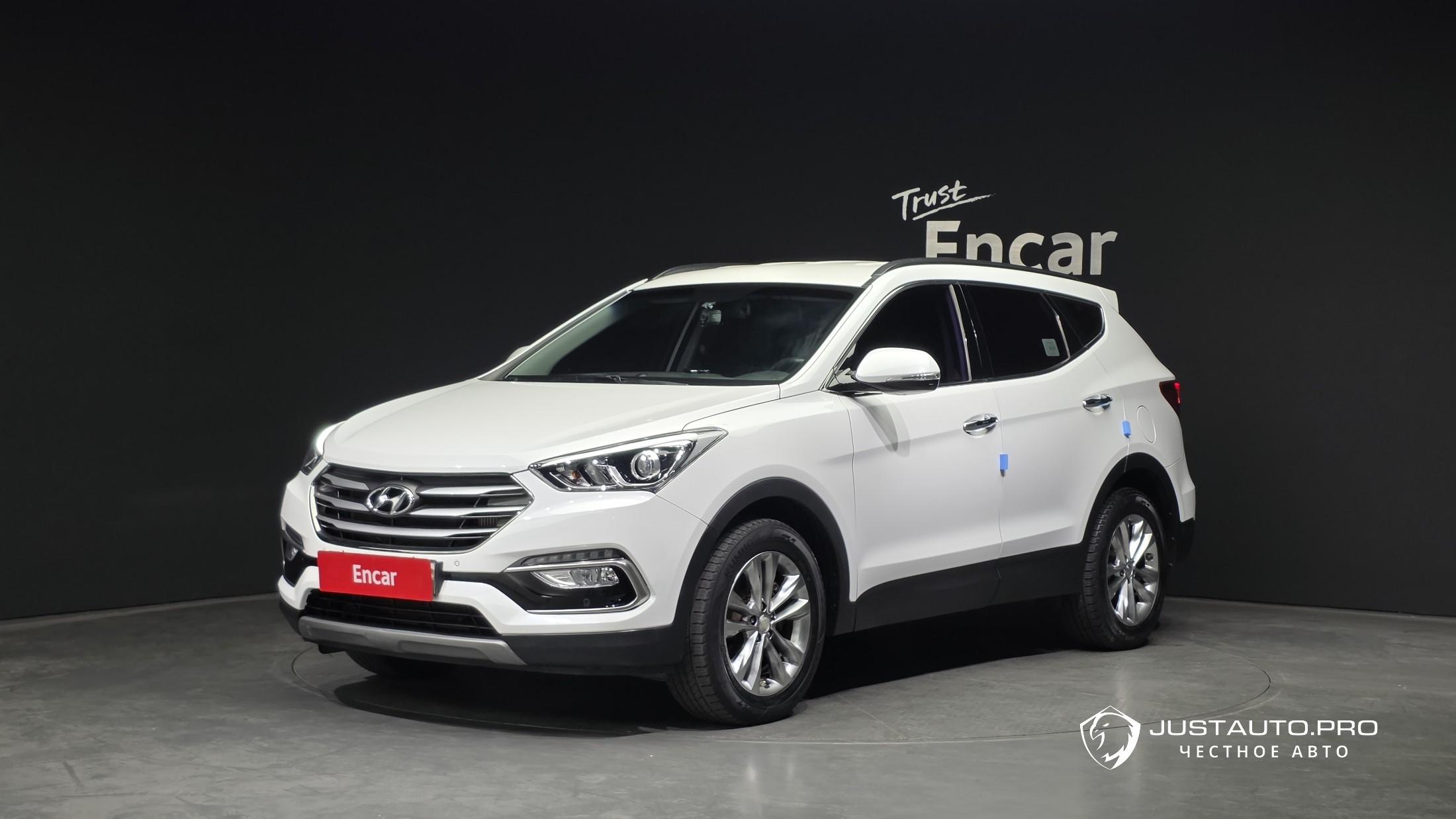 Автомобиль Hyundai Santafe