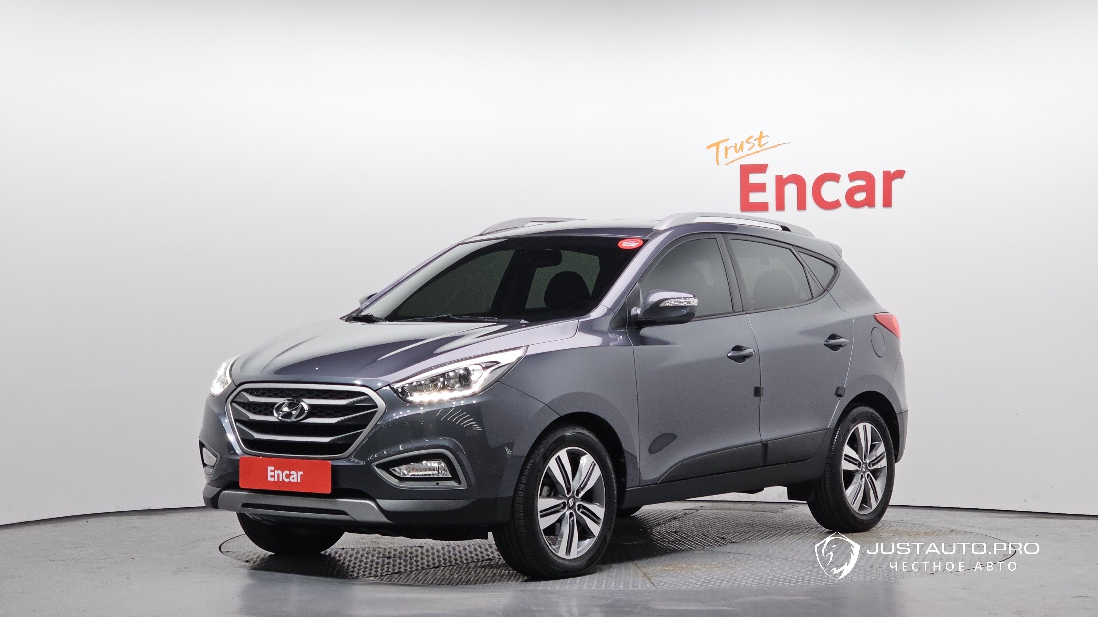 Автомобиль Hyundai Tucson