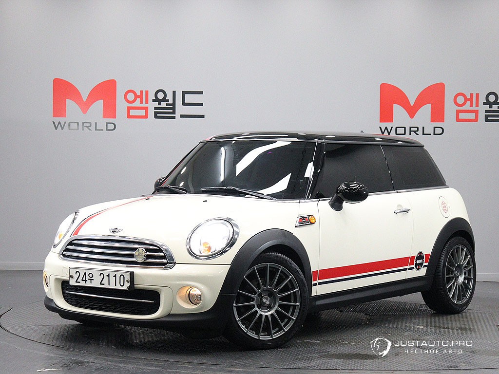 Автомобиль Mini Cooper