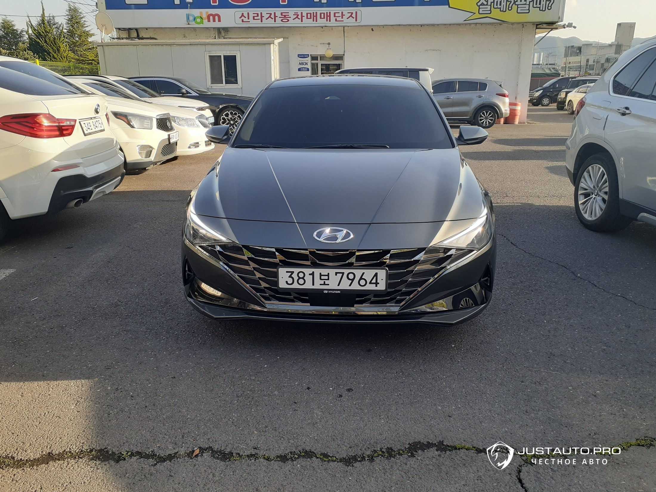 Автомобиль Hyundai AVANTE