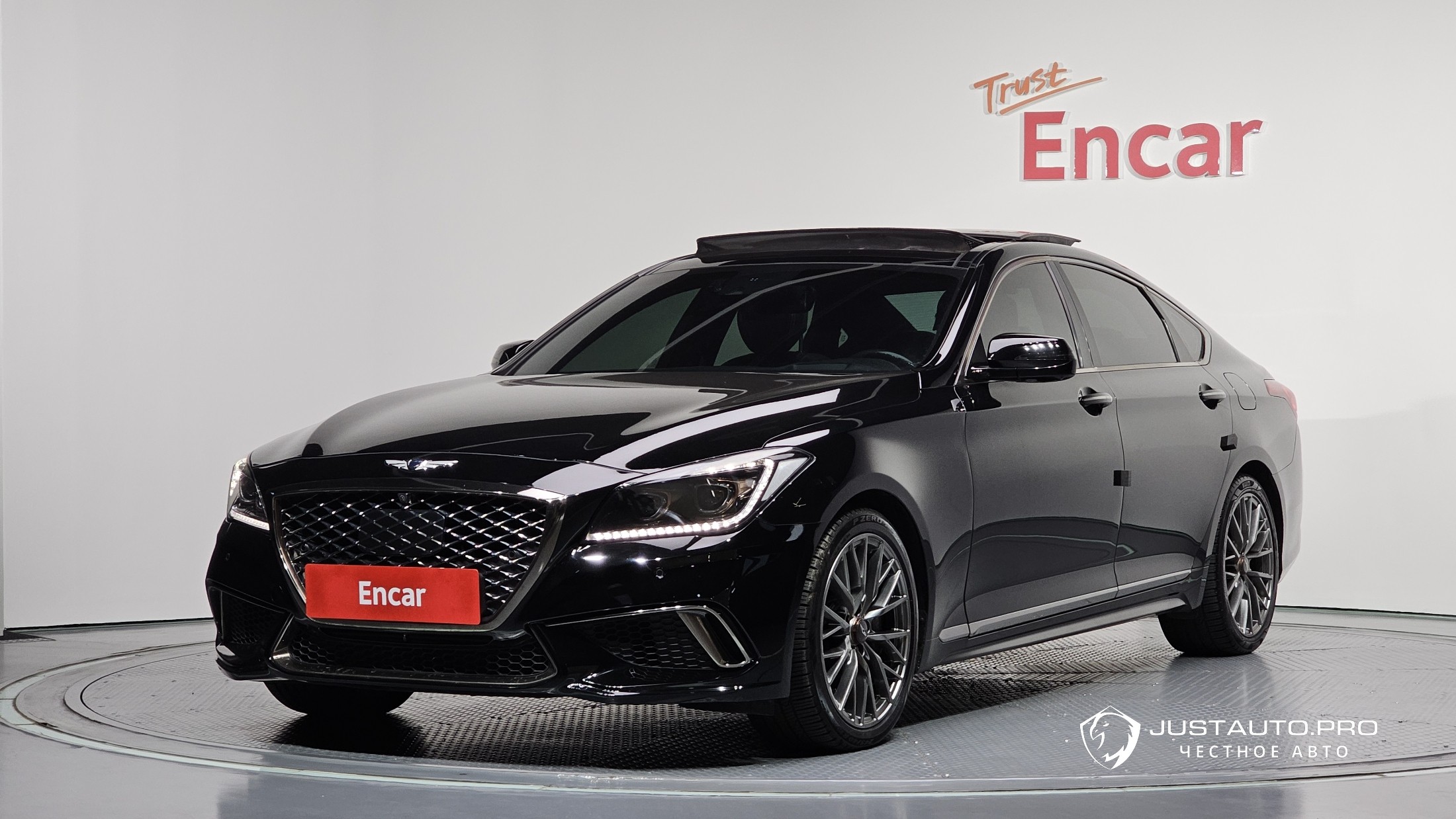Автомобиль Genesis G80