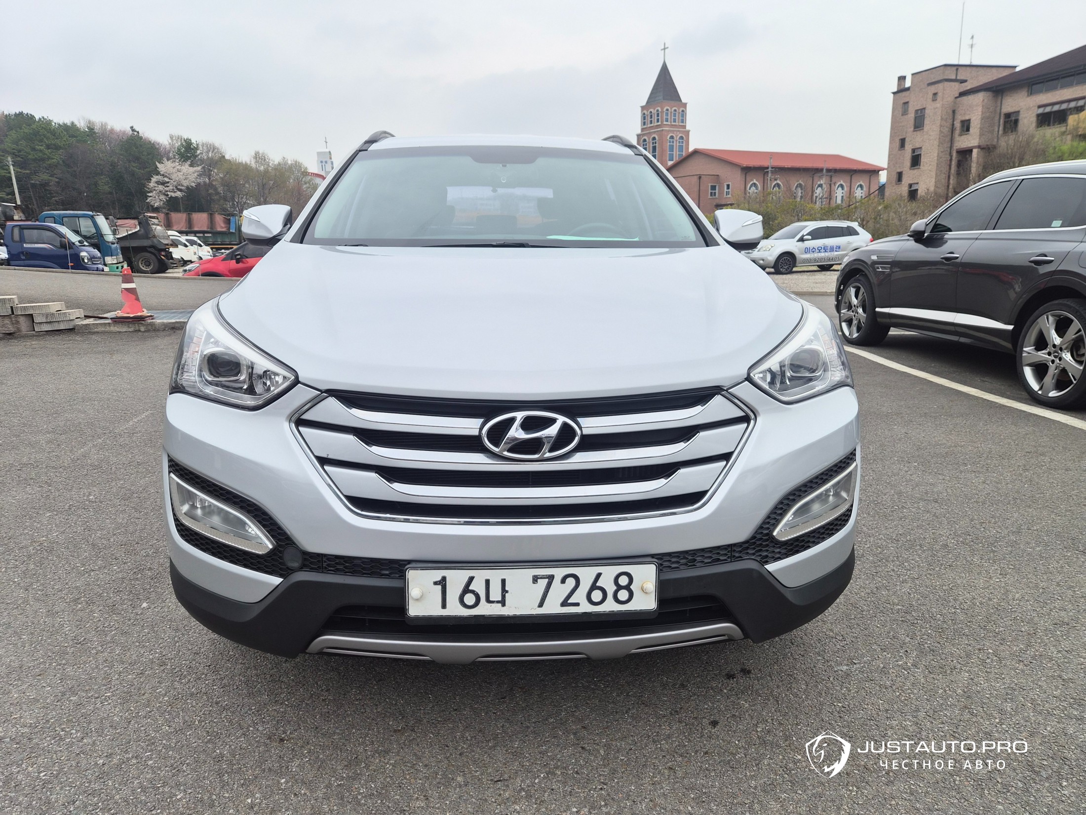 Автомобиль Hyundai Santafe