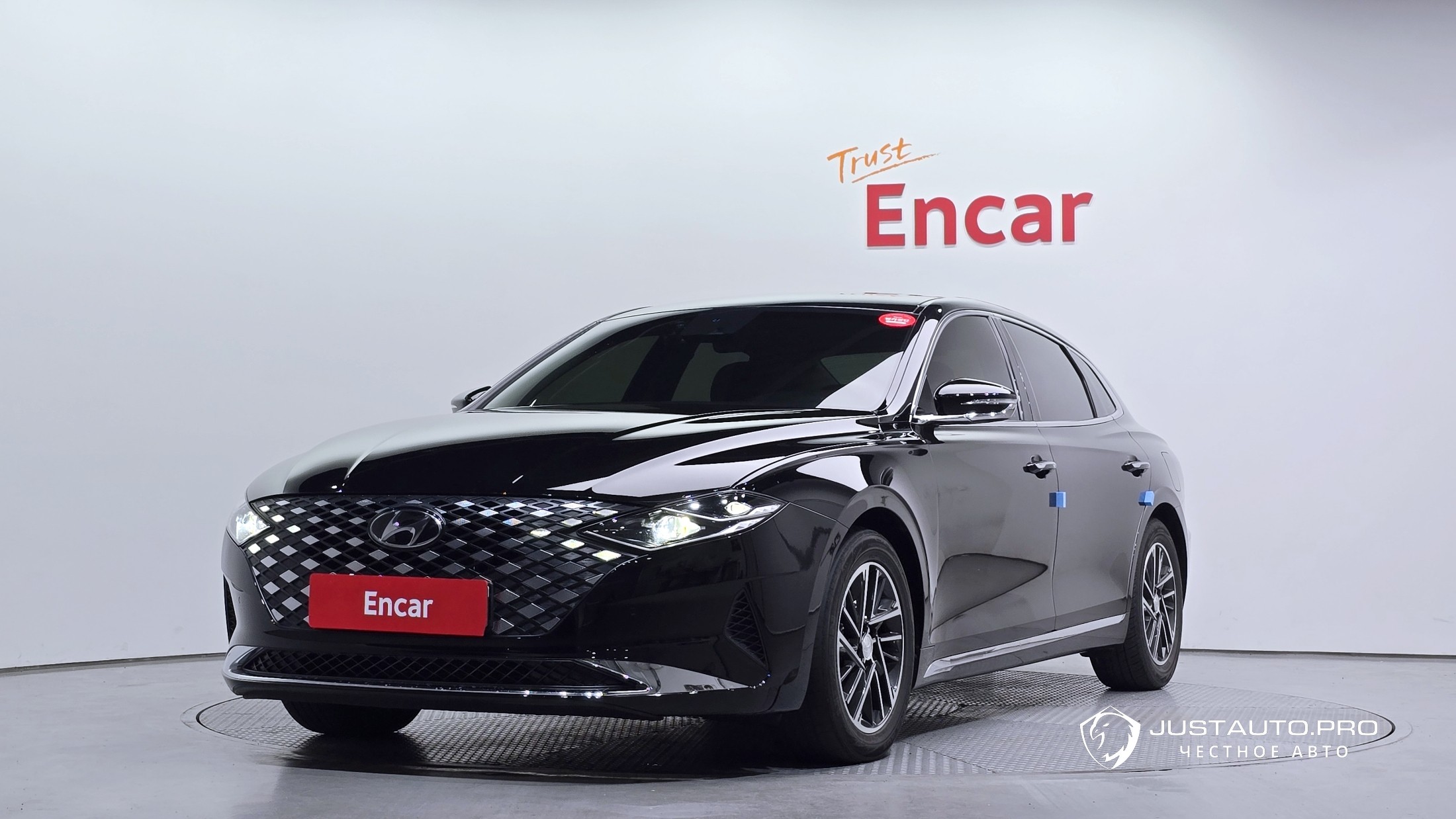 Автомобиль Hyundai Grandeur